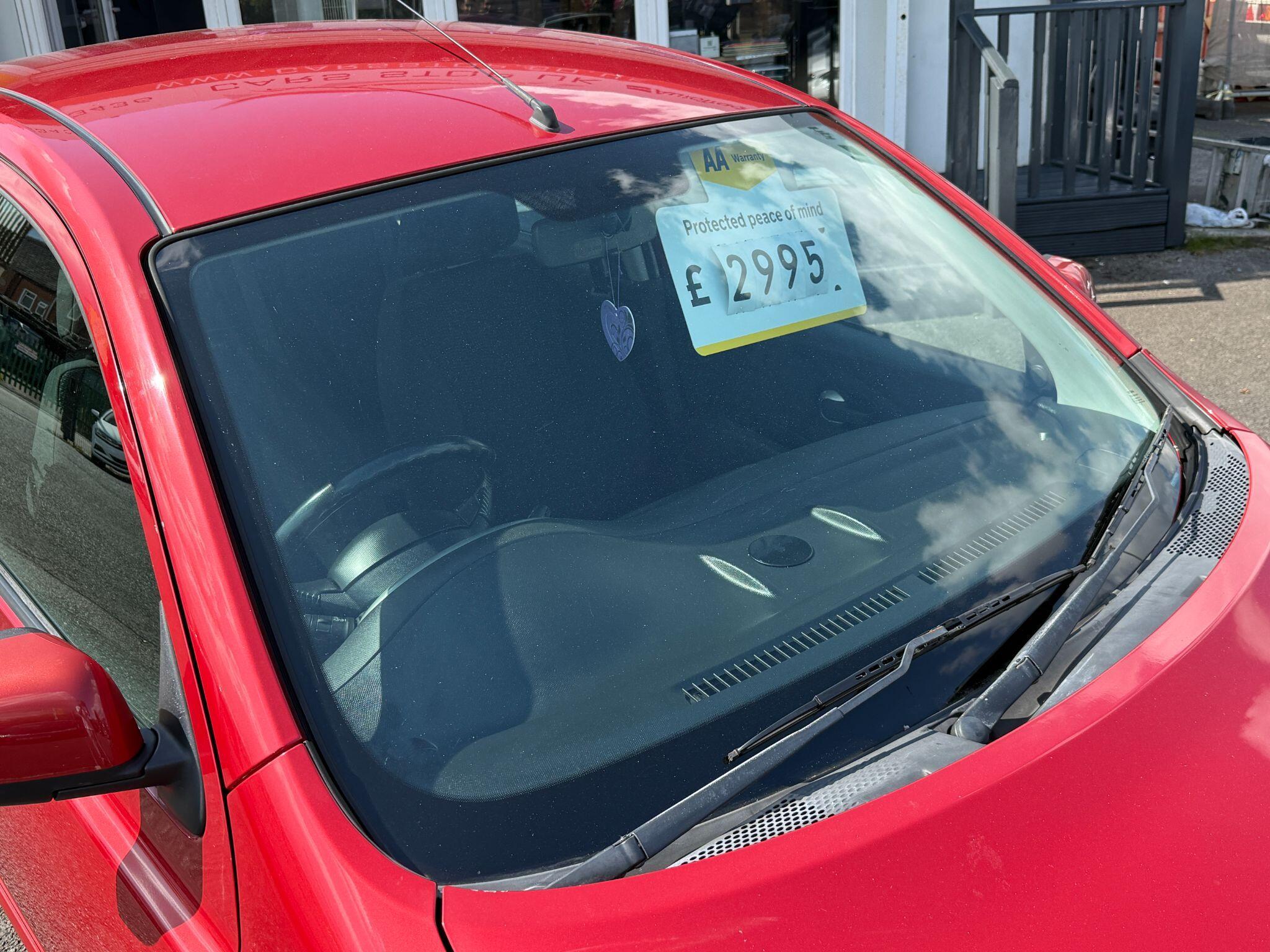 Nissan Micra - Image 14