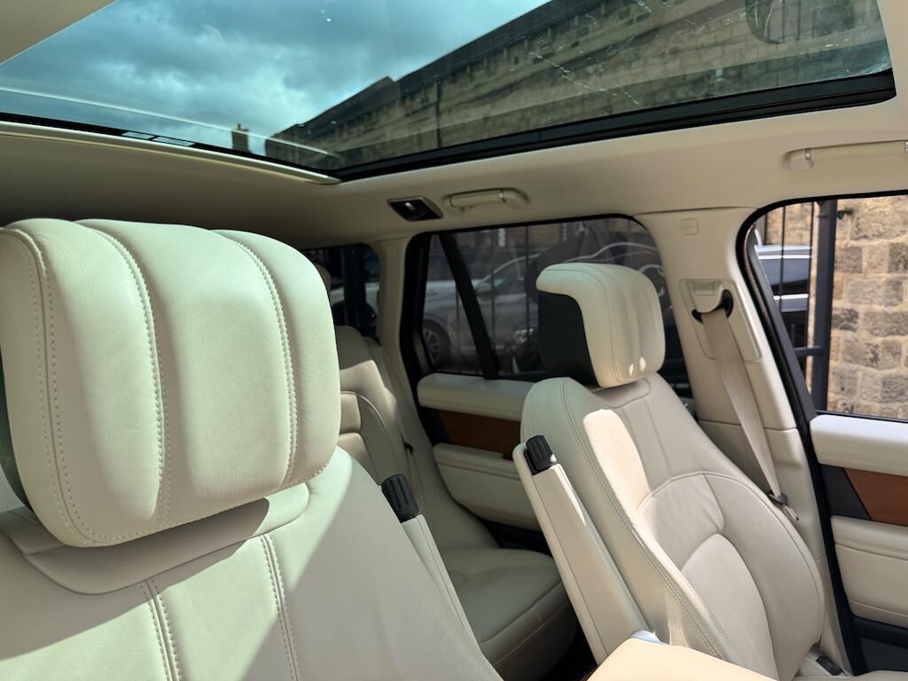 Land Rover Range Rover - Image 44