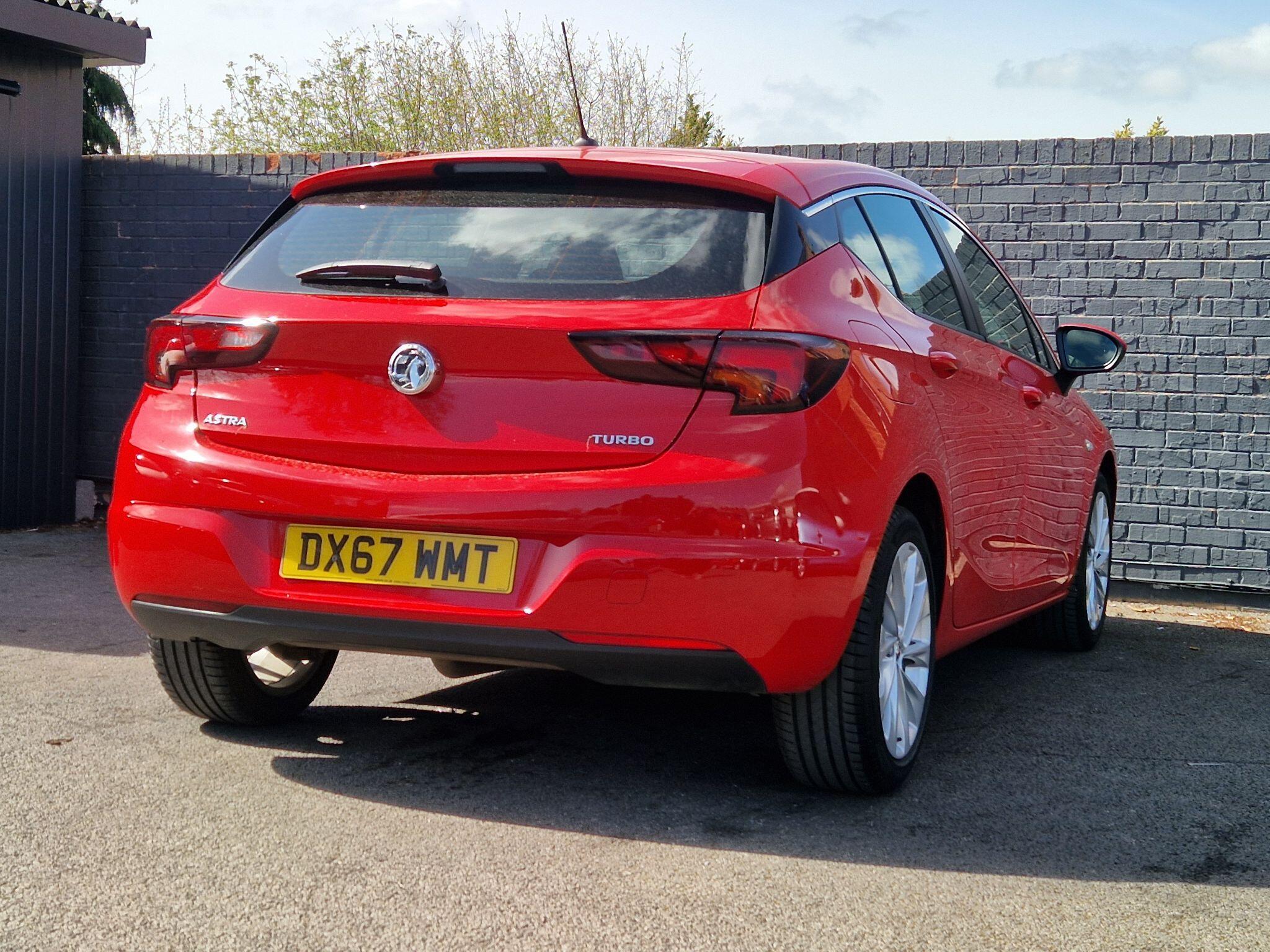 Vauxhall Astra - Image 25