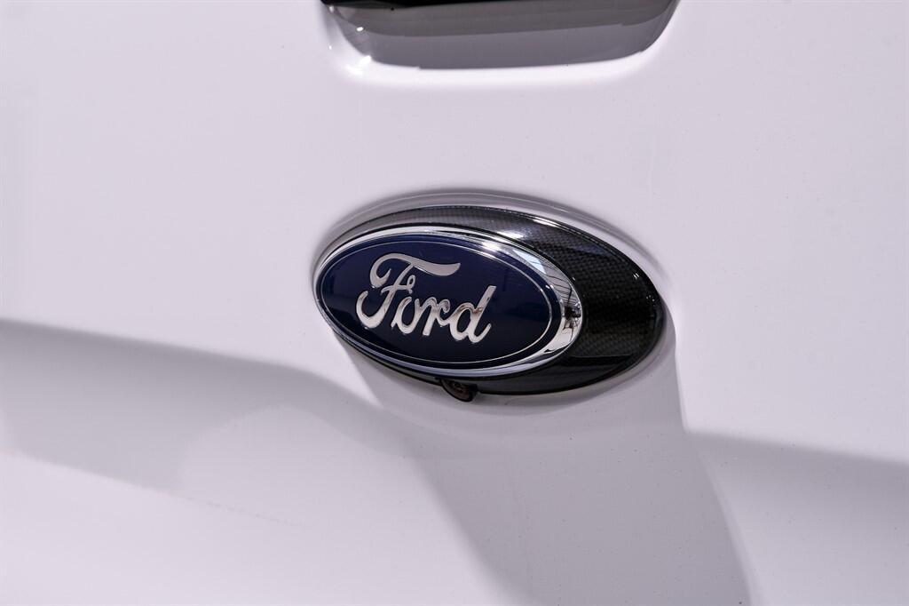 Ford Ranger - Image 12