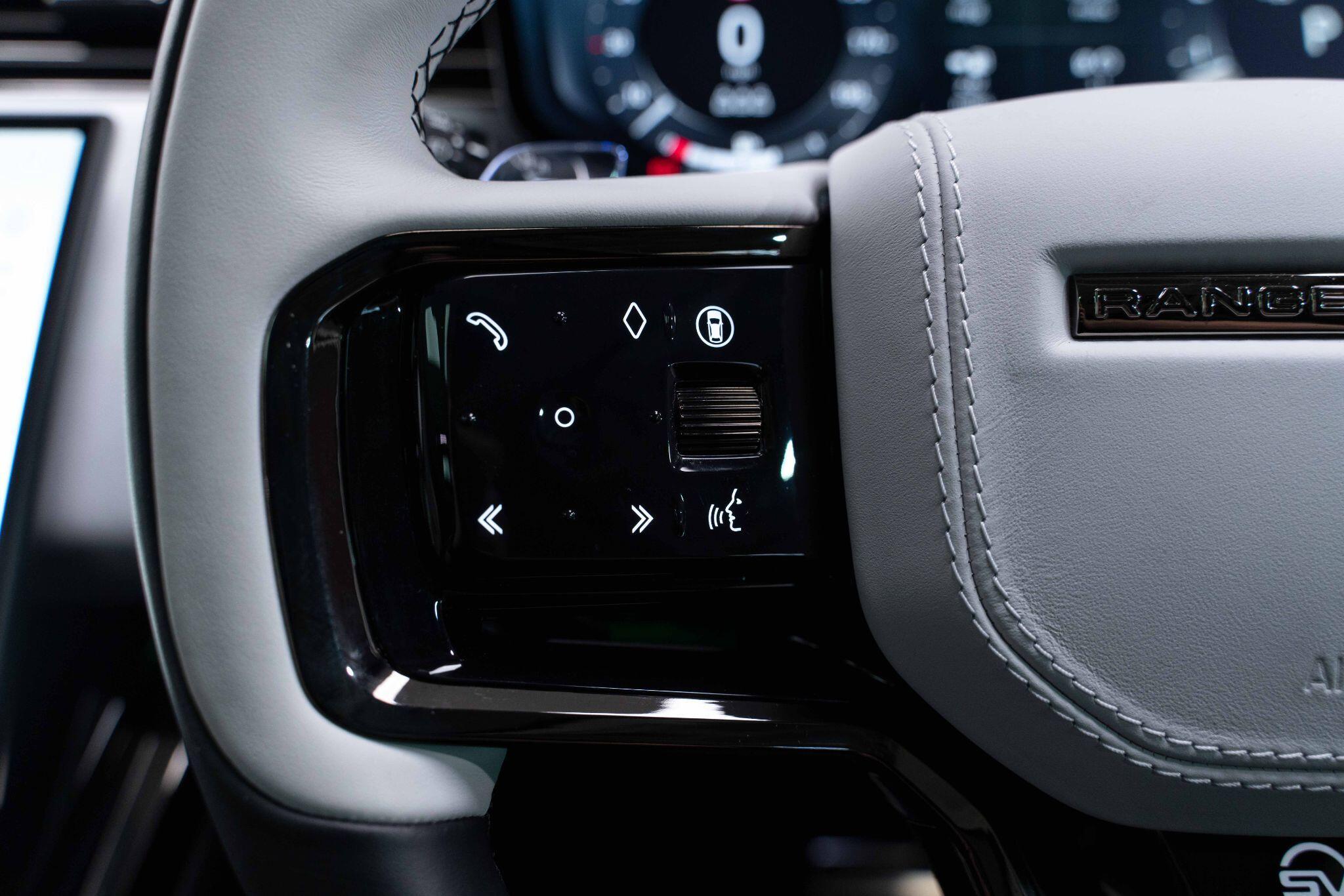 Land Rover RANGE ROVER SPORT - Image 16