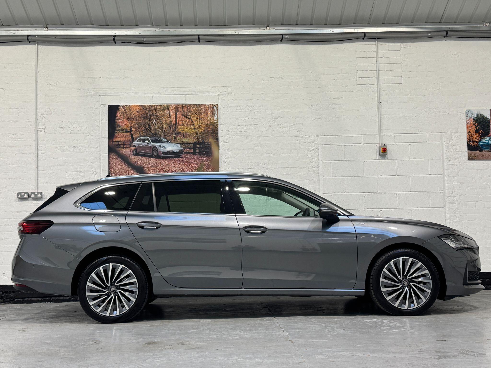 Skoda Superb - Image 8