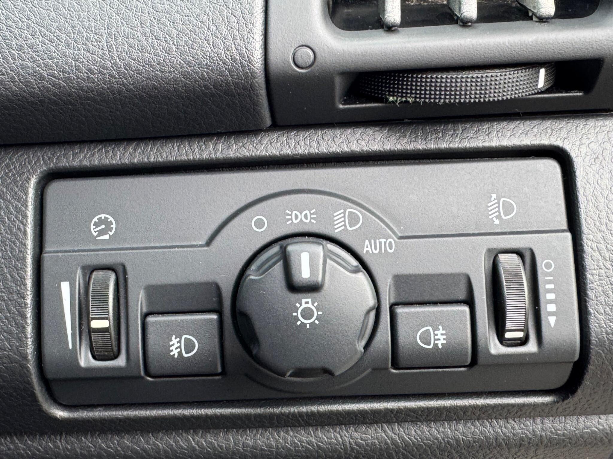 Land Rover Freelander 2 - Image 31