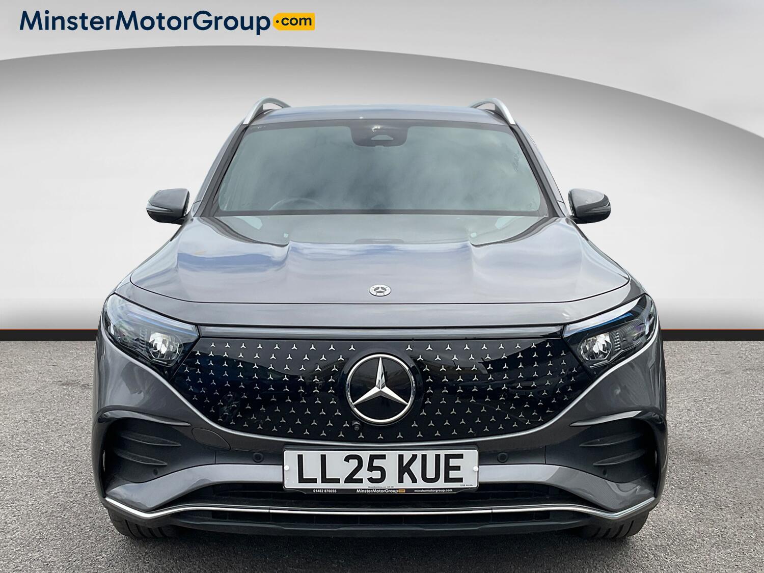 Mercedes Eqb - Image 5