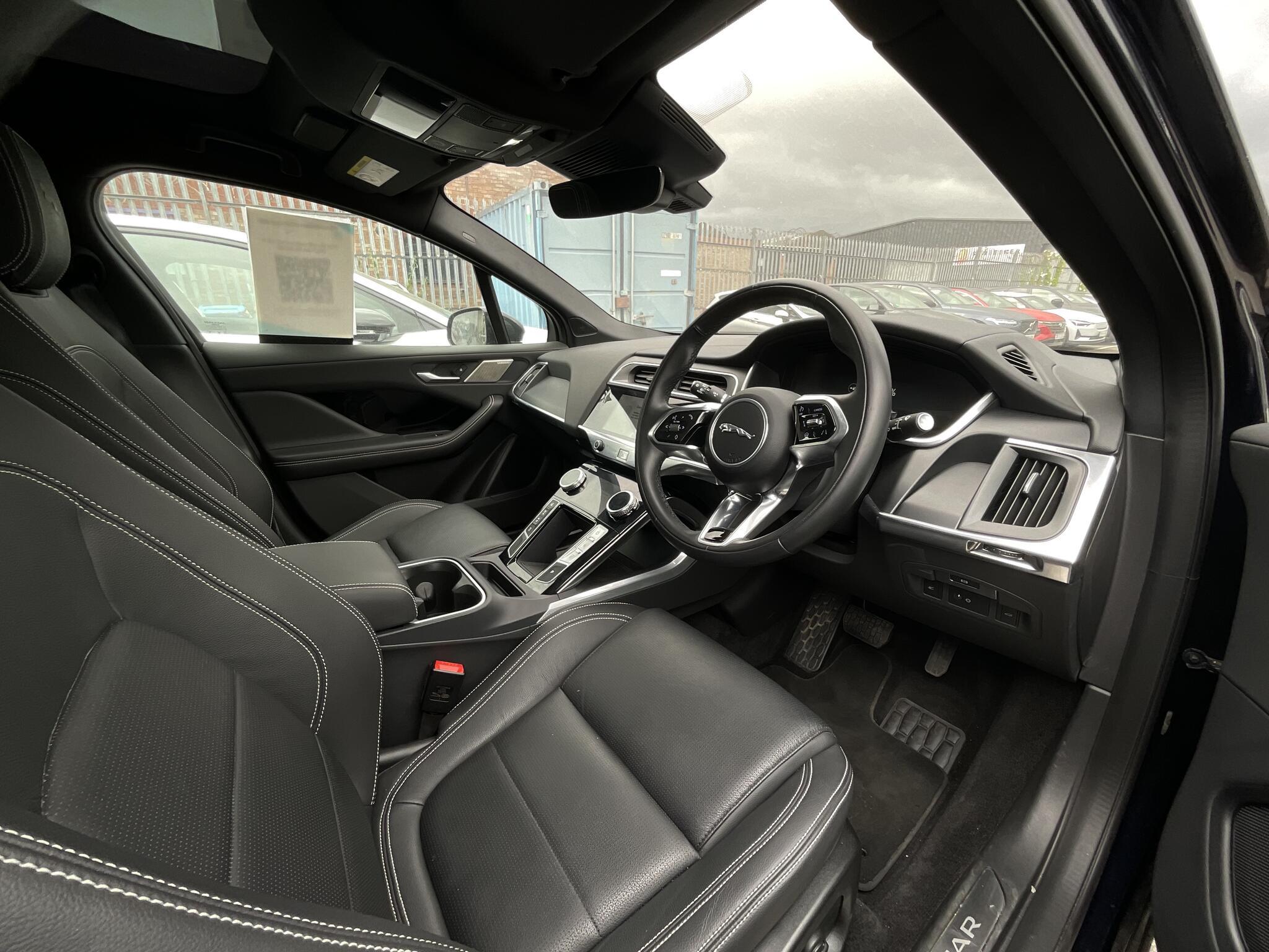 Jaguar I-Pace - Image 7