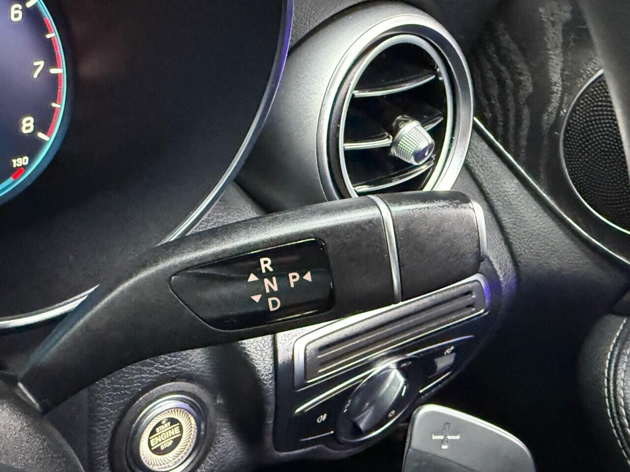 Mercedes C-Class - Image 21