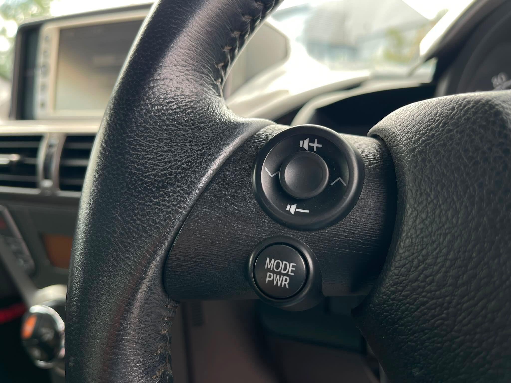 Toyota iQ - Image 17