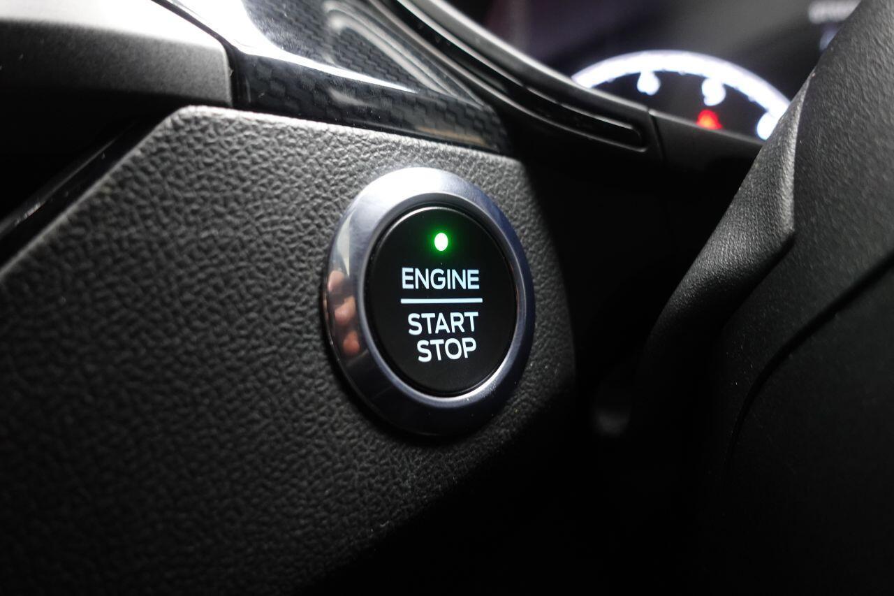 Ford Focus - Image 53