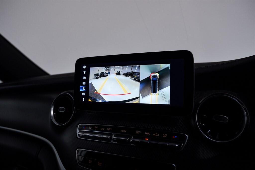 Mercedes V Class - Image 36