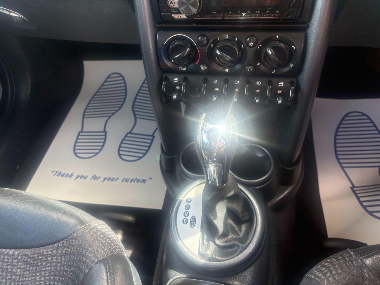 MINI Hatch - Image 10