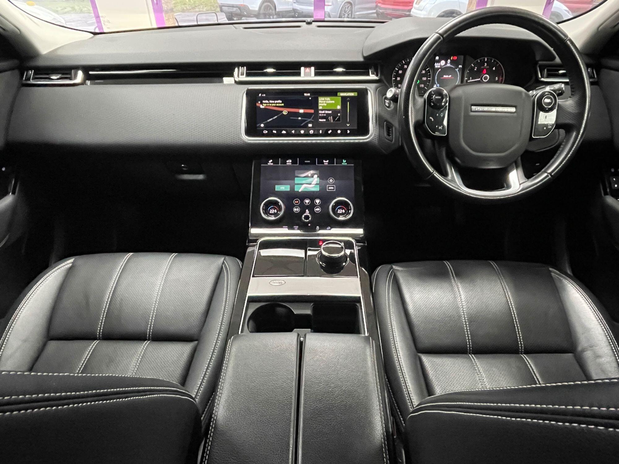 Land Rover Range Rover Velar - Image 3