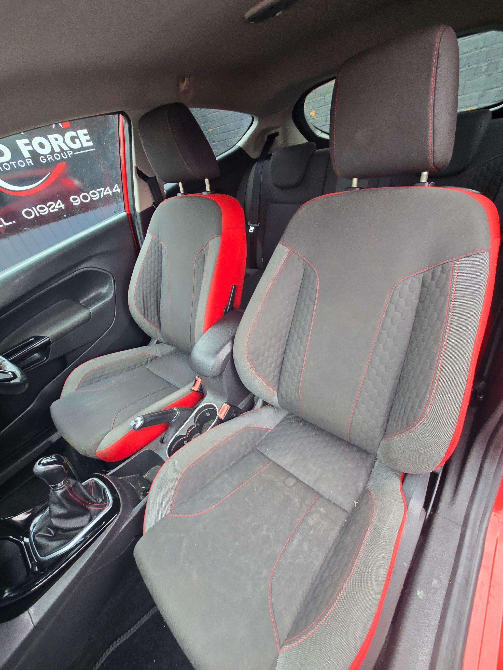 Ford Fiesta - Image 48