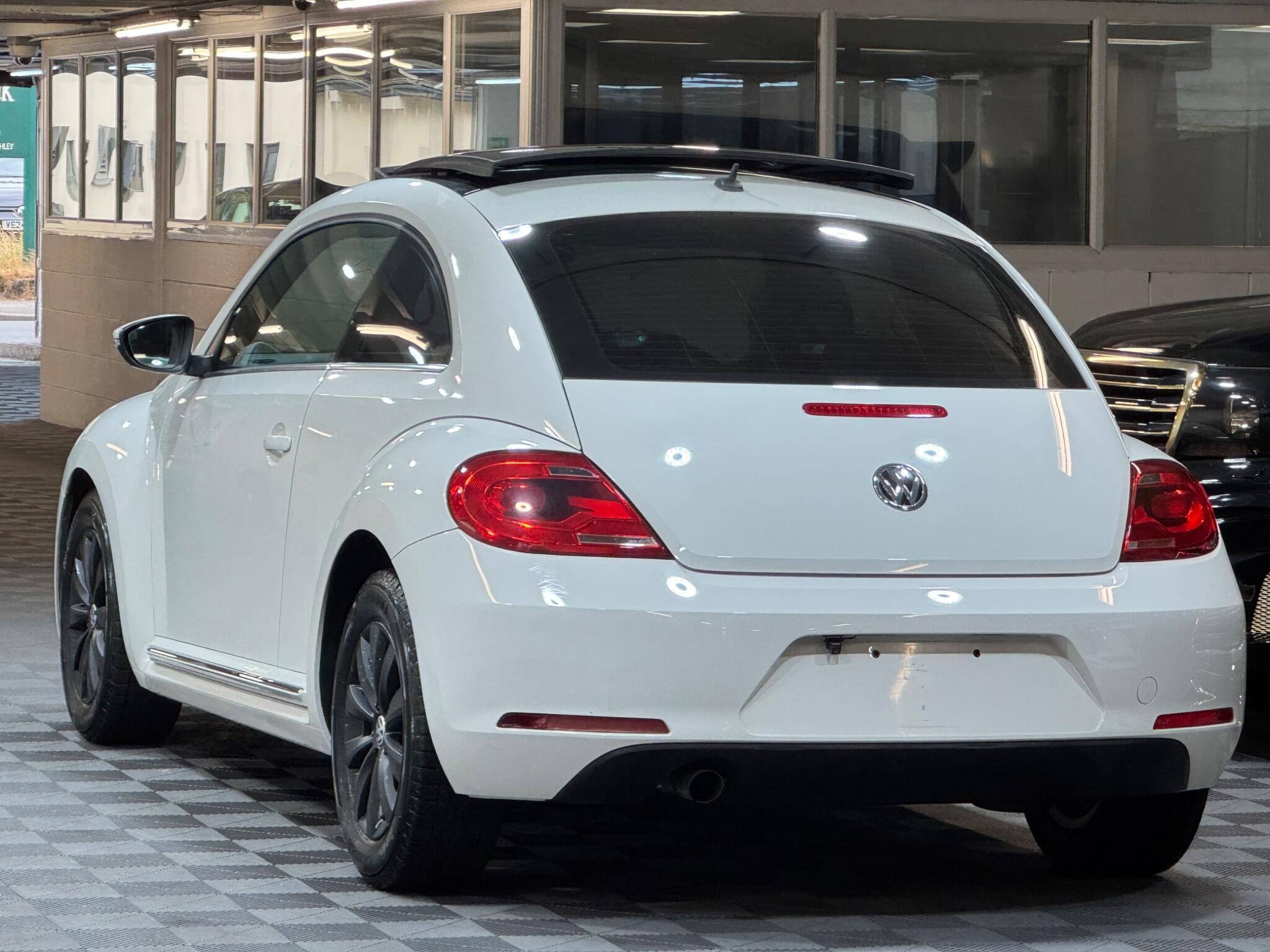 Volkswagen Beetle - Image 3