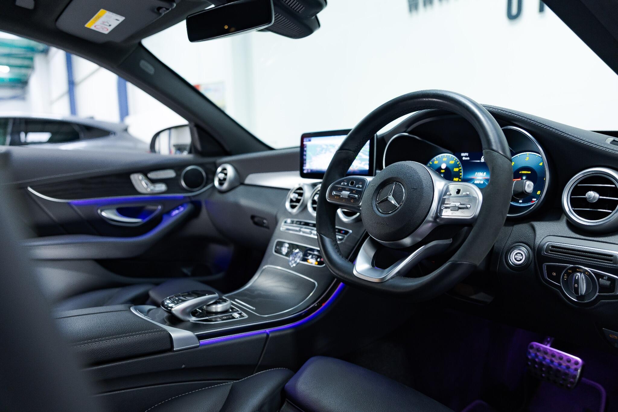 Mercedes C Class - Image 24