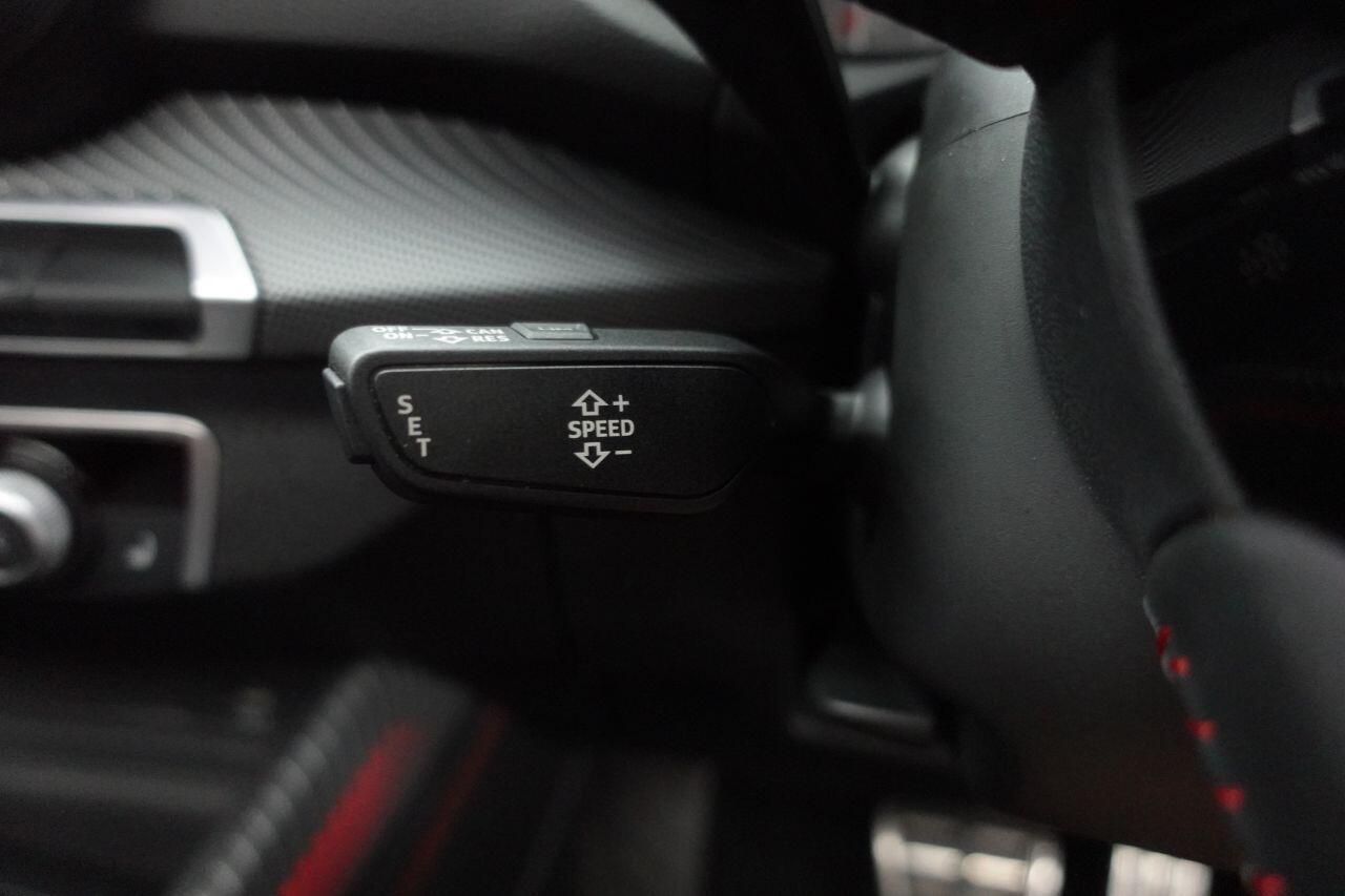 Audi SQ2 - Image 15