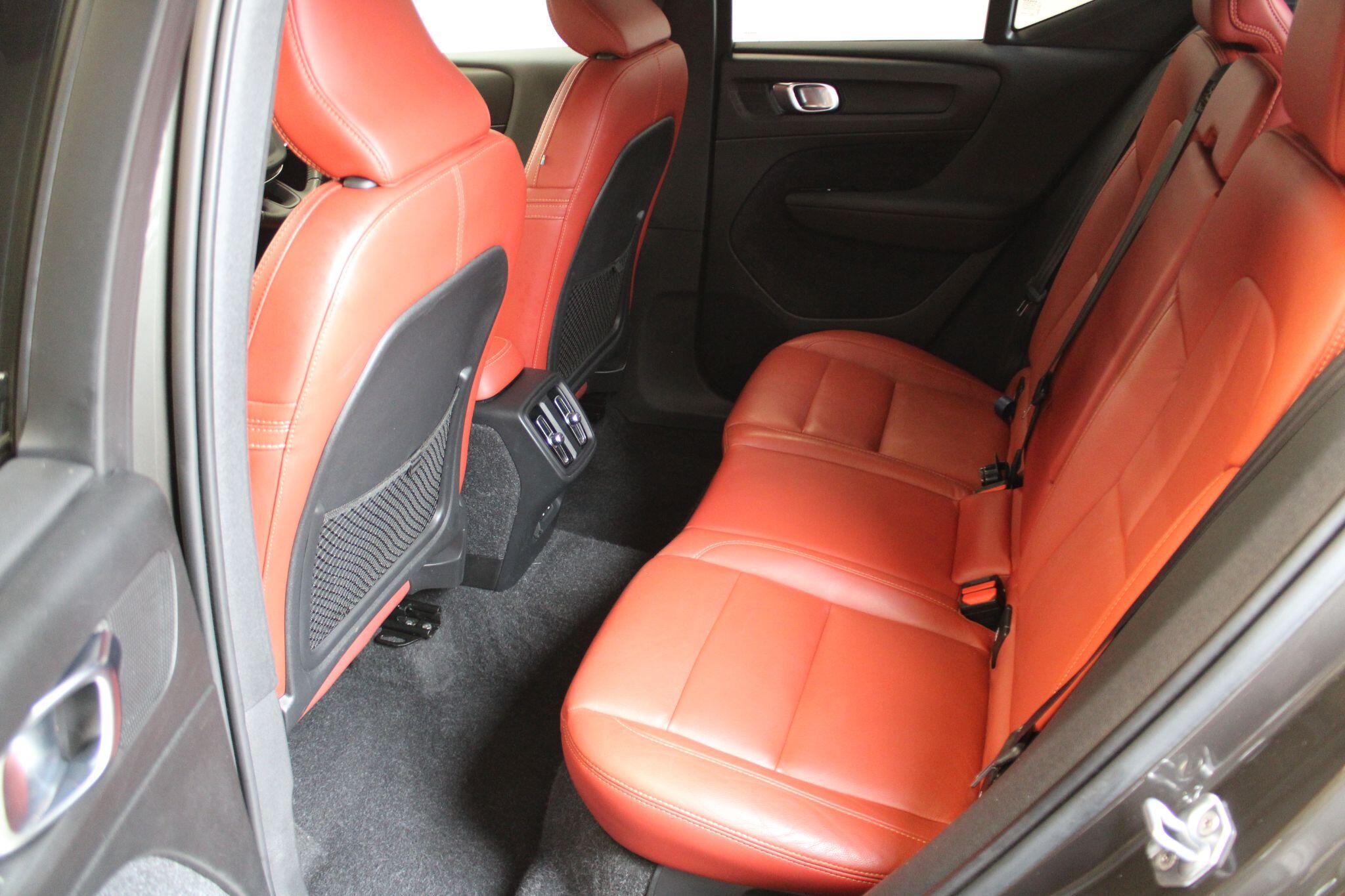Volvo XC40 - Image 26