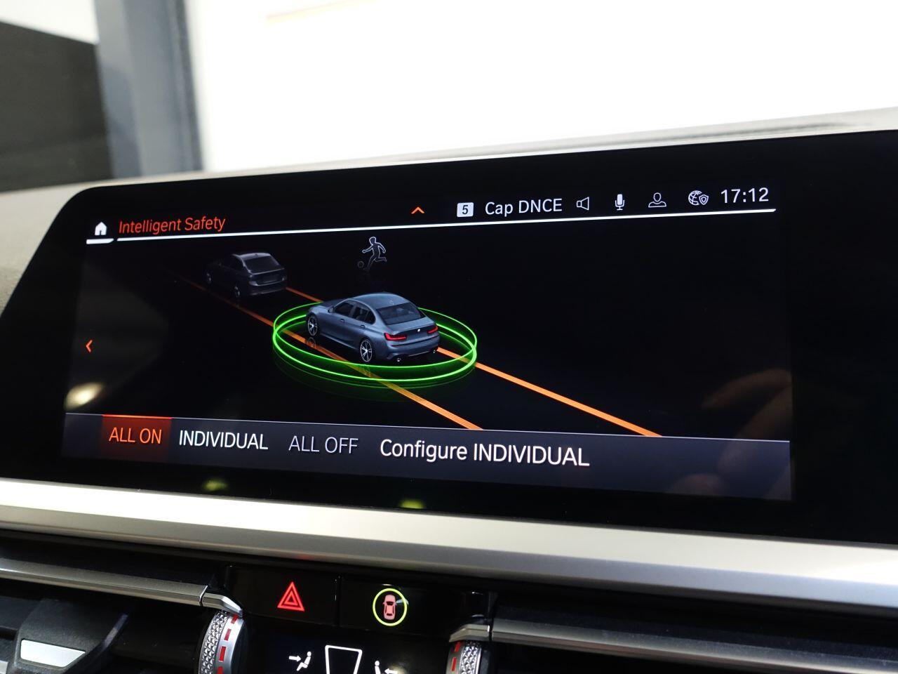 BMW 3 Series - Image 34