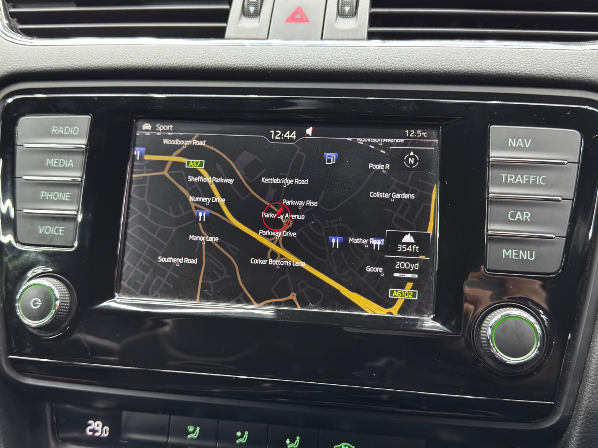 Skoda Octavia - Image 29