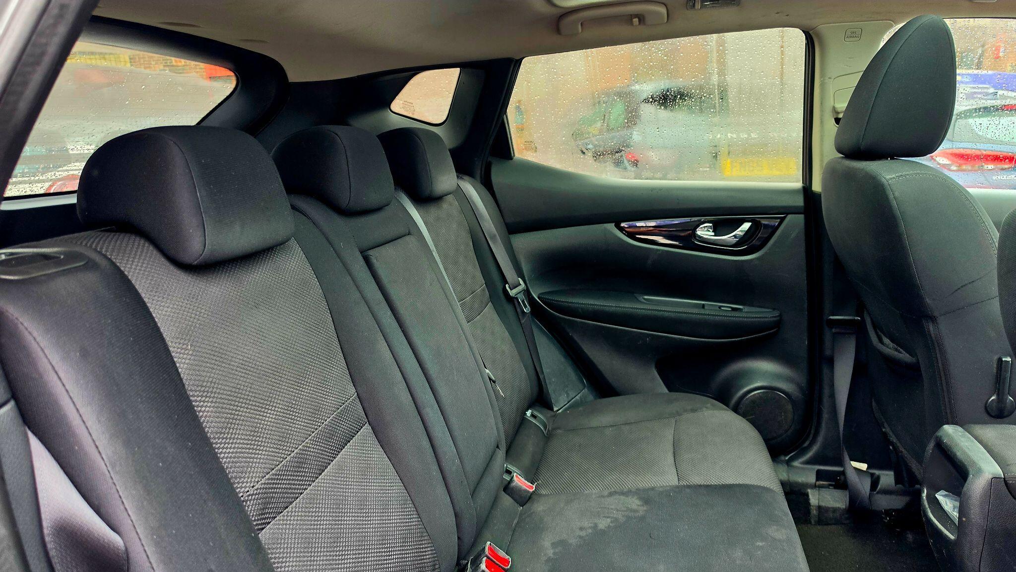 Nissan Qashqai - Image 19