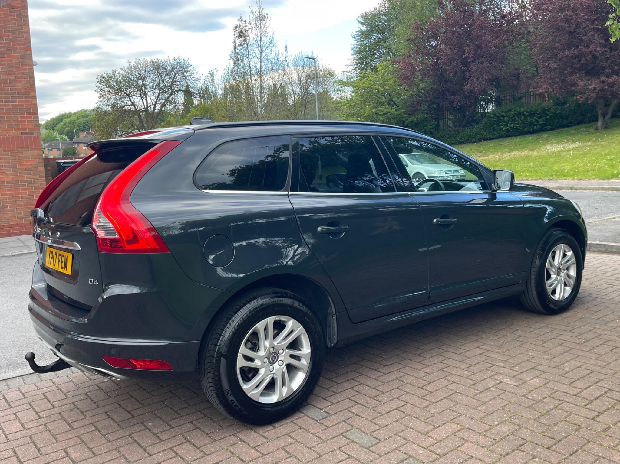 Volvo XC60 - Image 16