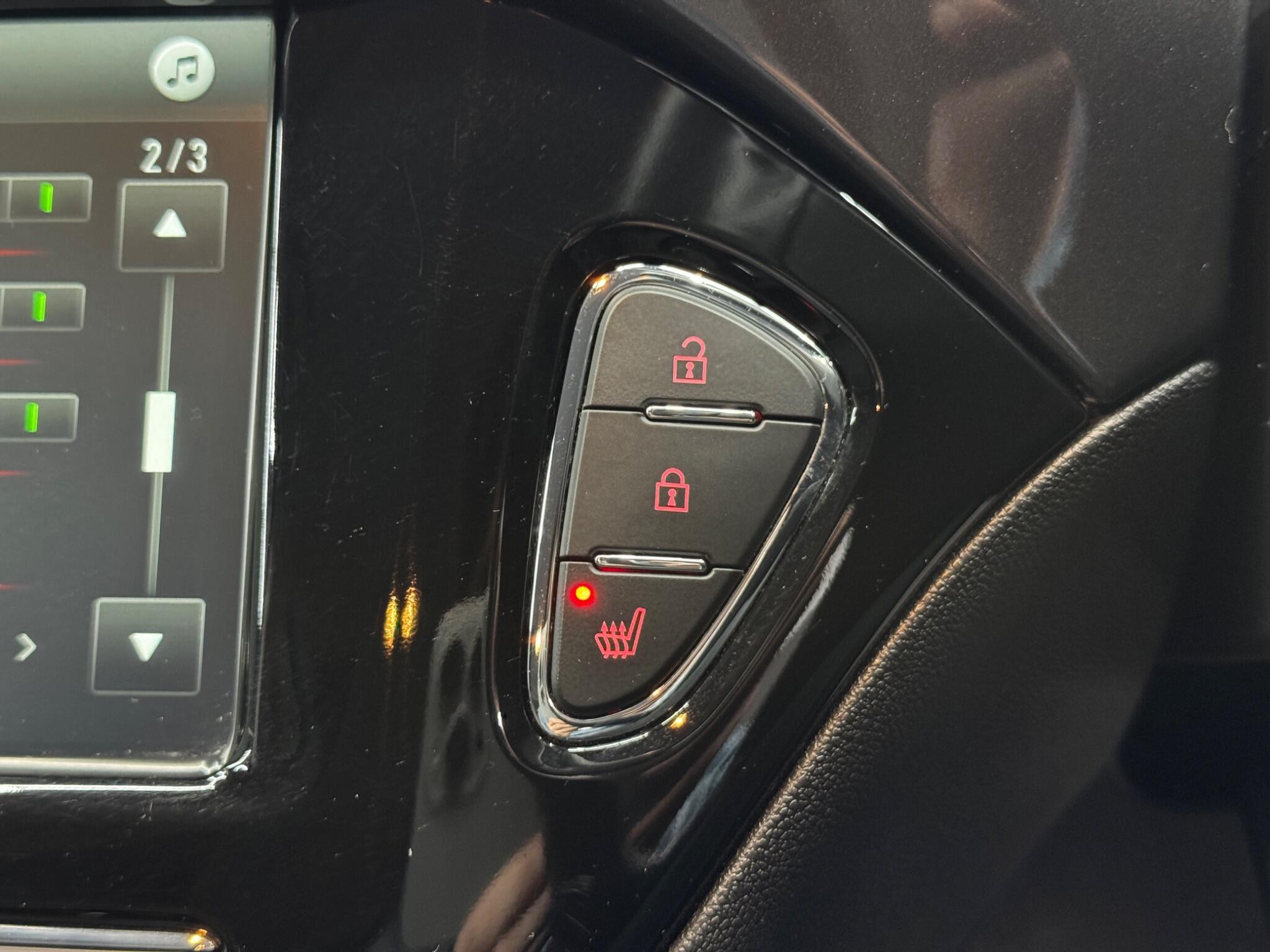 Vauxhall Corsa - Image 31