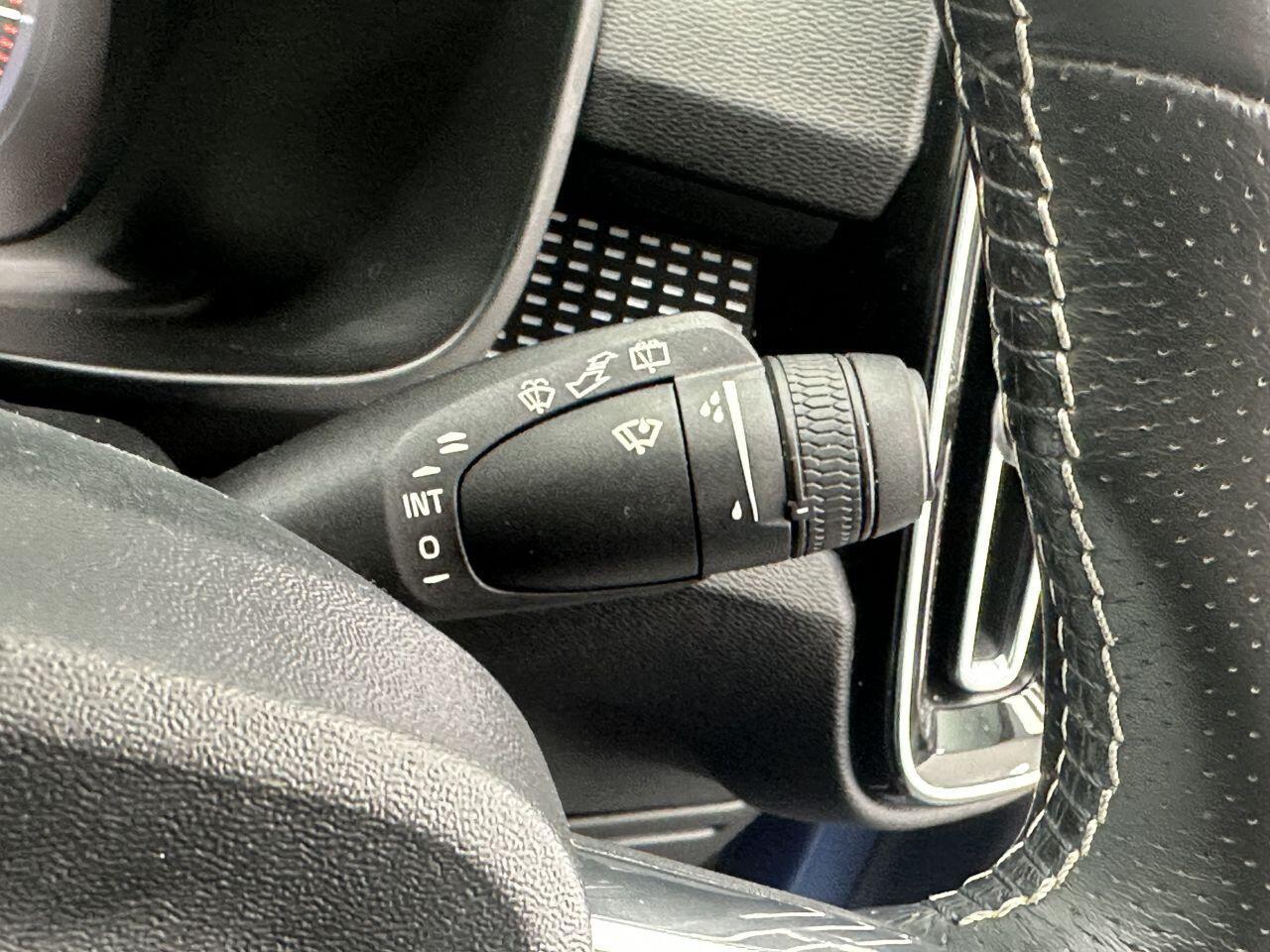 Volvo XC40 - Image 38