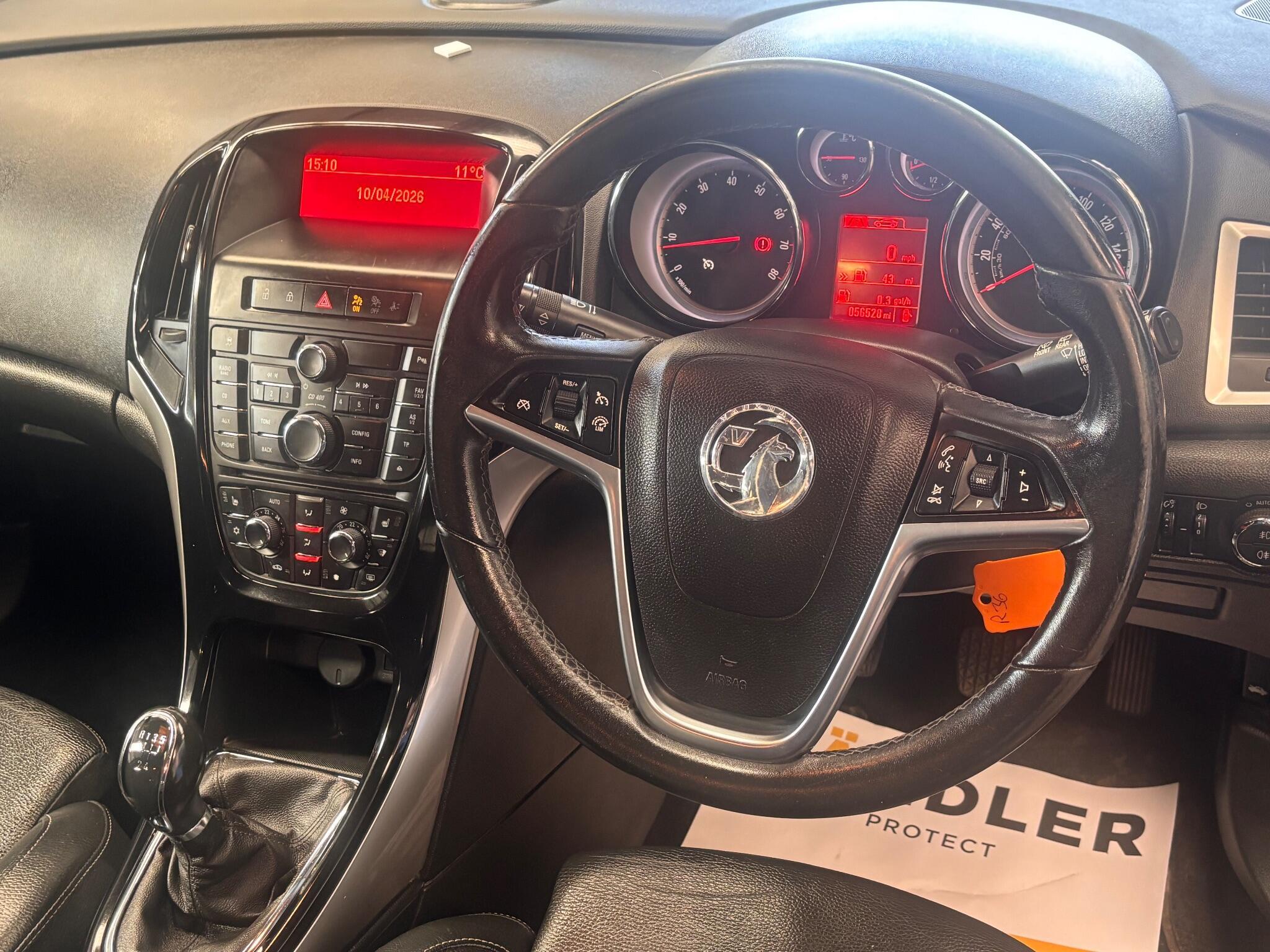 Vauxhall Astra - Image 16