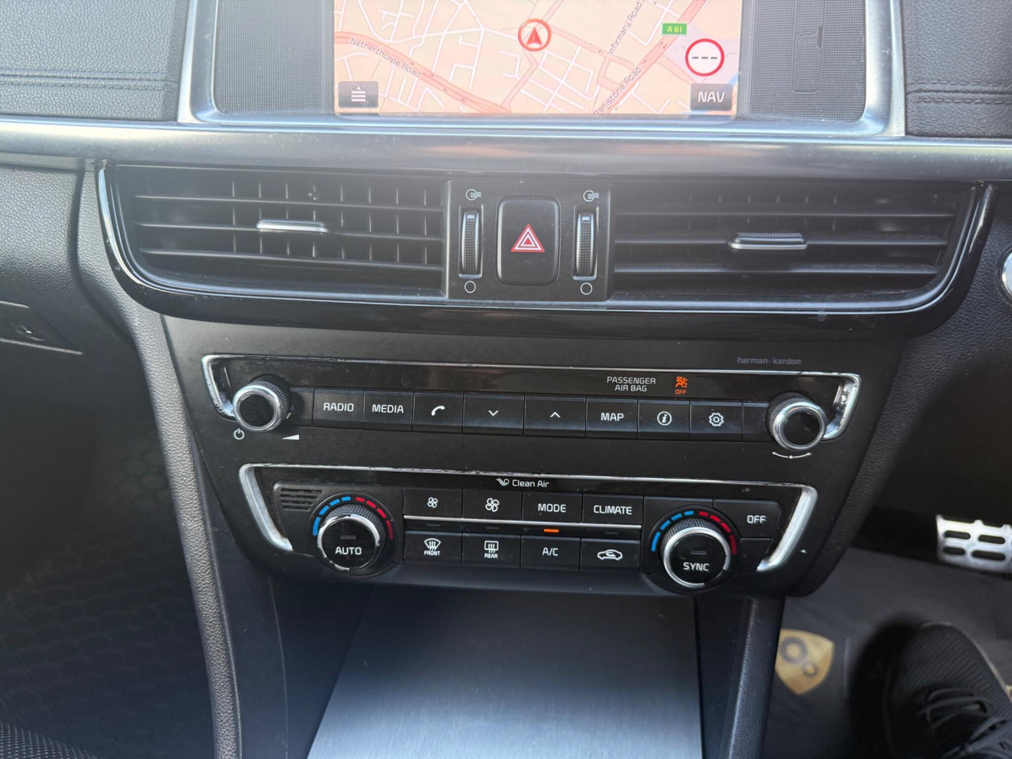 Kia Optima - Image 19