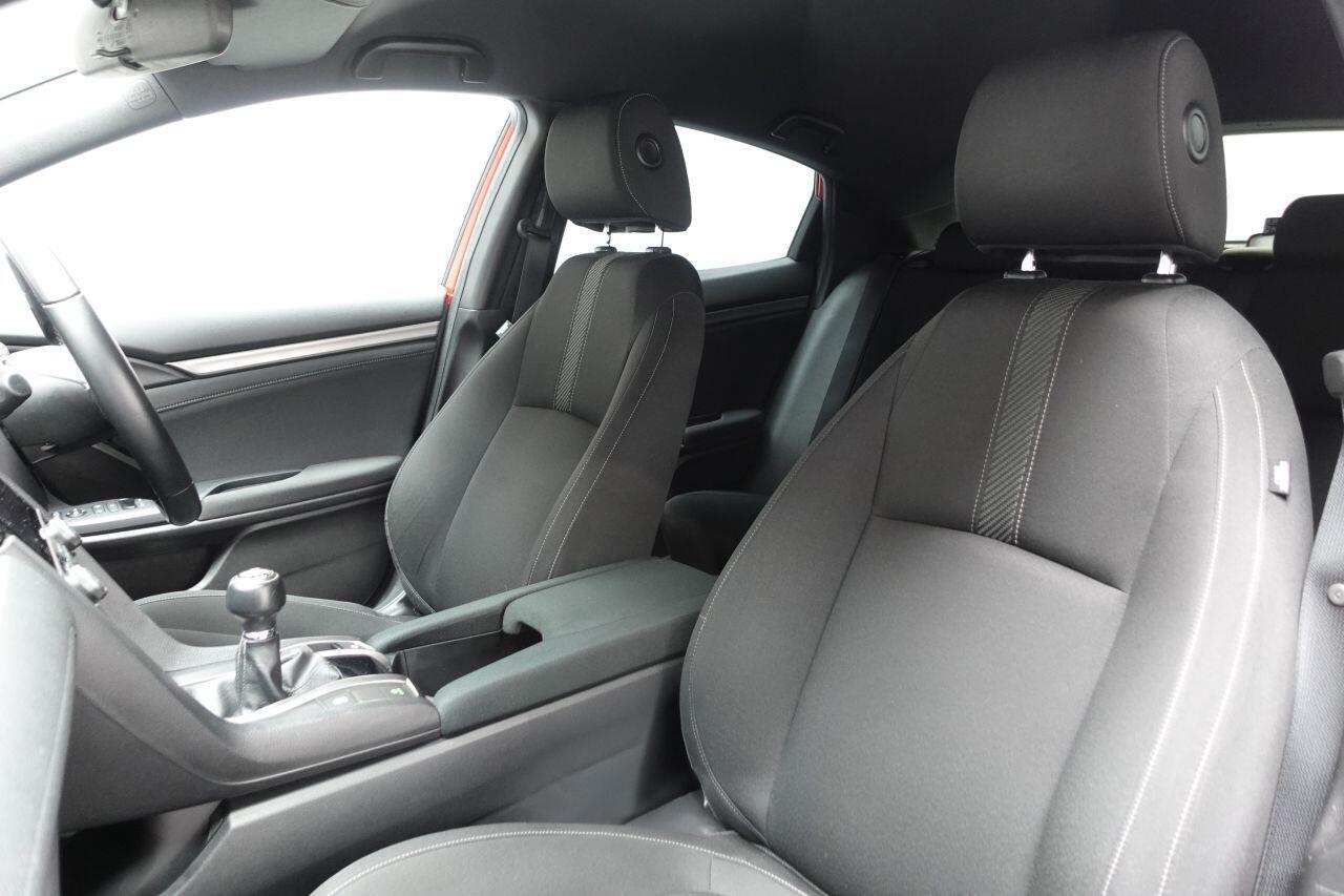 Honda Civic - Image 17