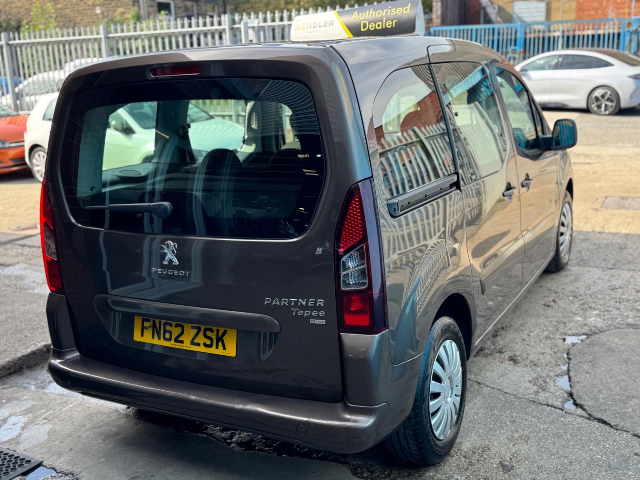 Peugeot Partner Tepee - Image 18