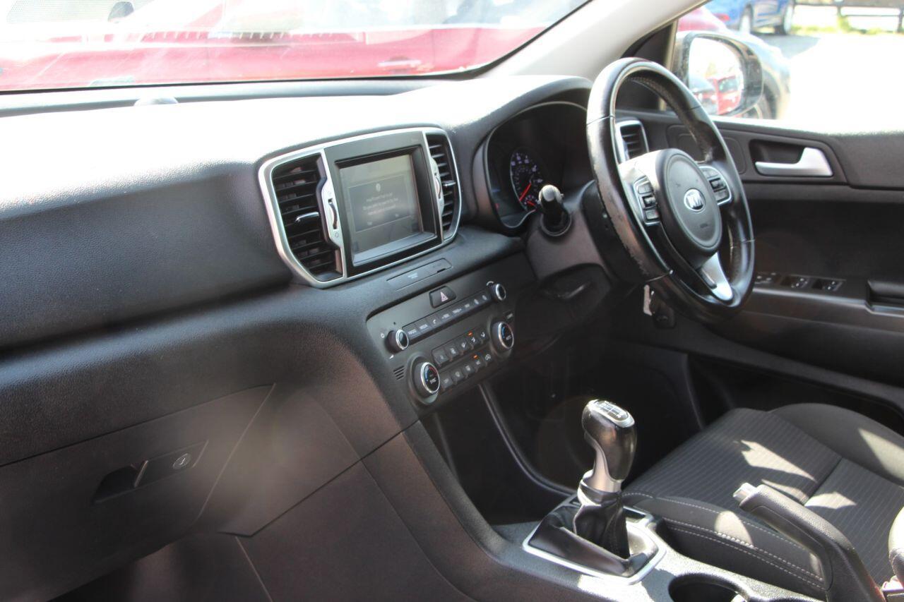 Kia Sportage - Image 17