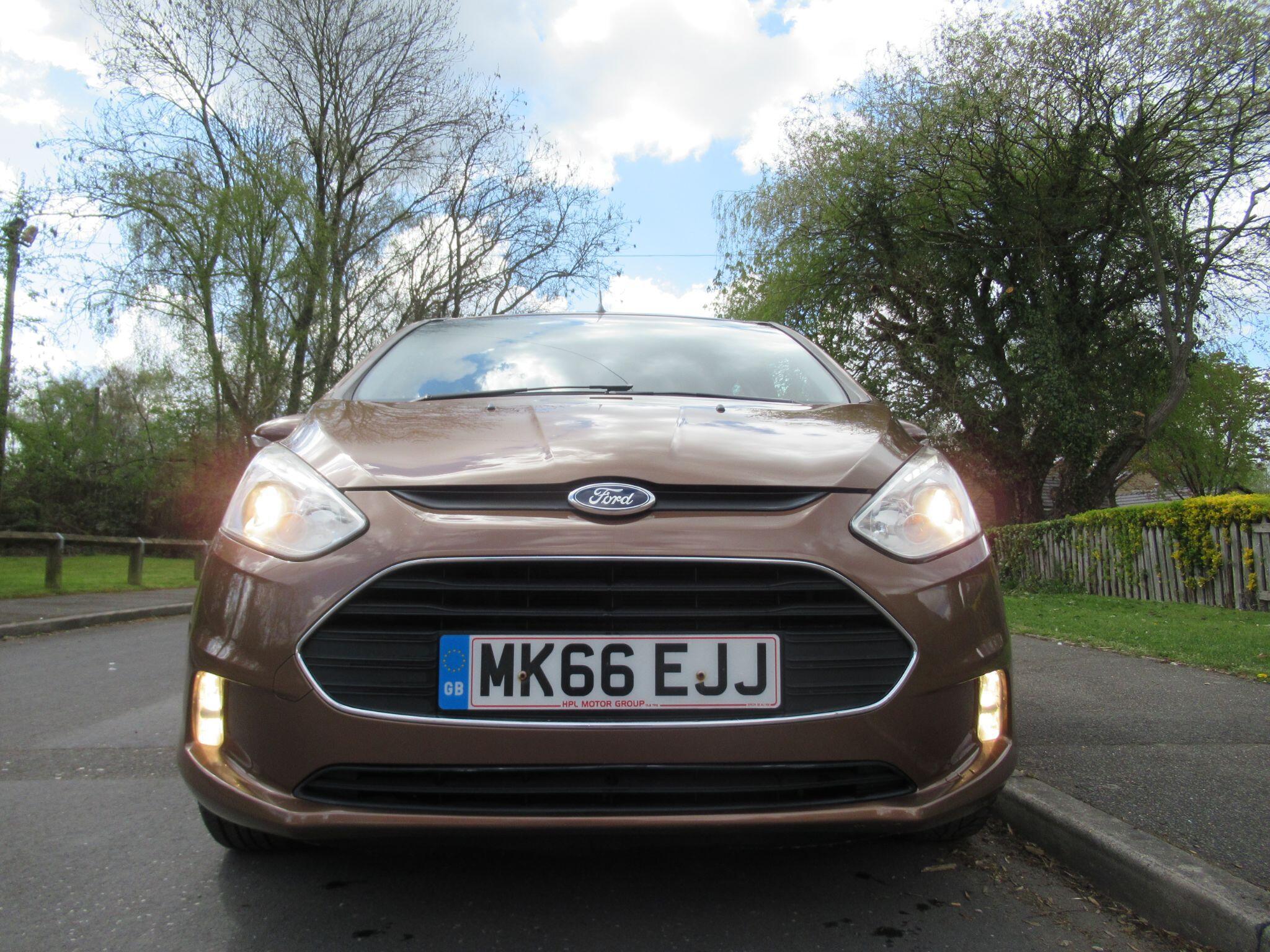 Ford B-Max - Image 9