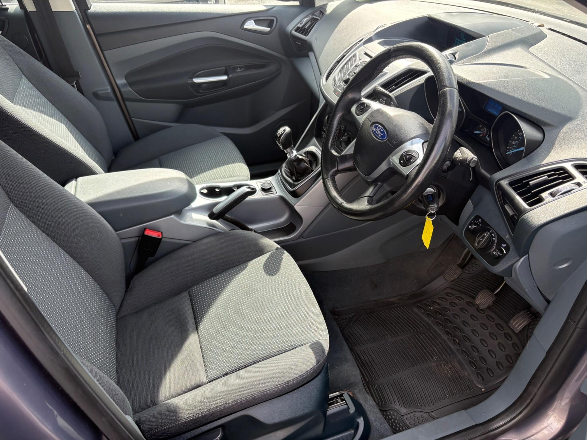 Ford C-MAX - Image 3
