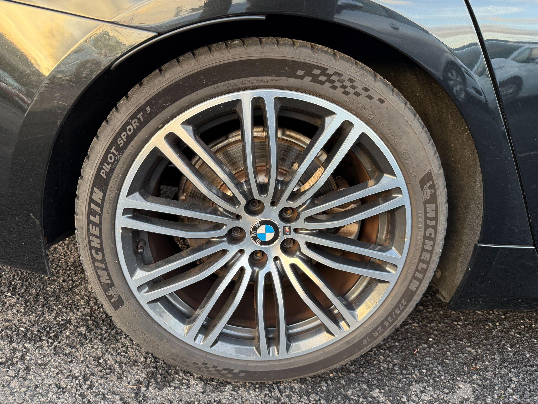 BMW 5 Series - Image 89