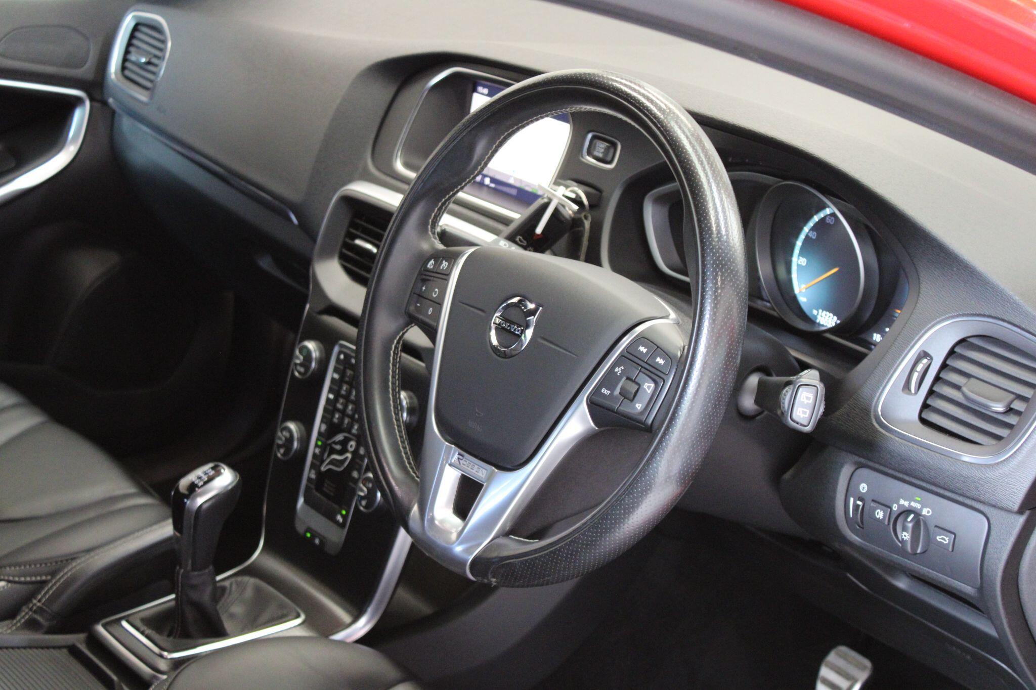 Volvo V40 - Image 51
