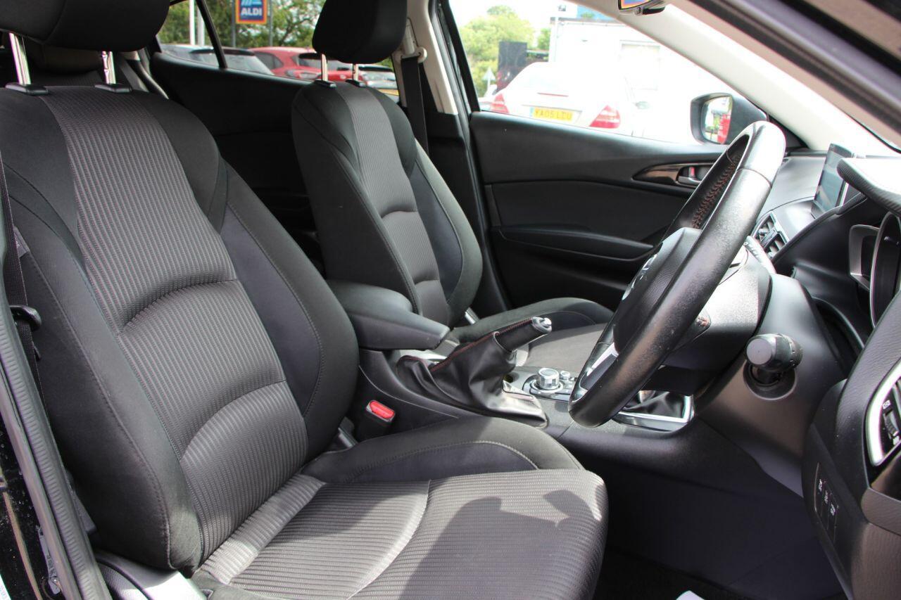 Mazda MAZDA3 - Image 15