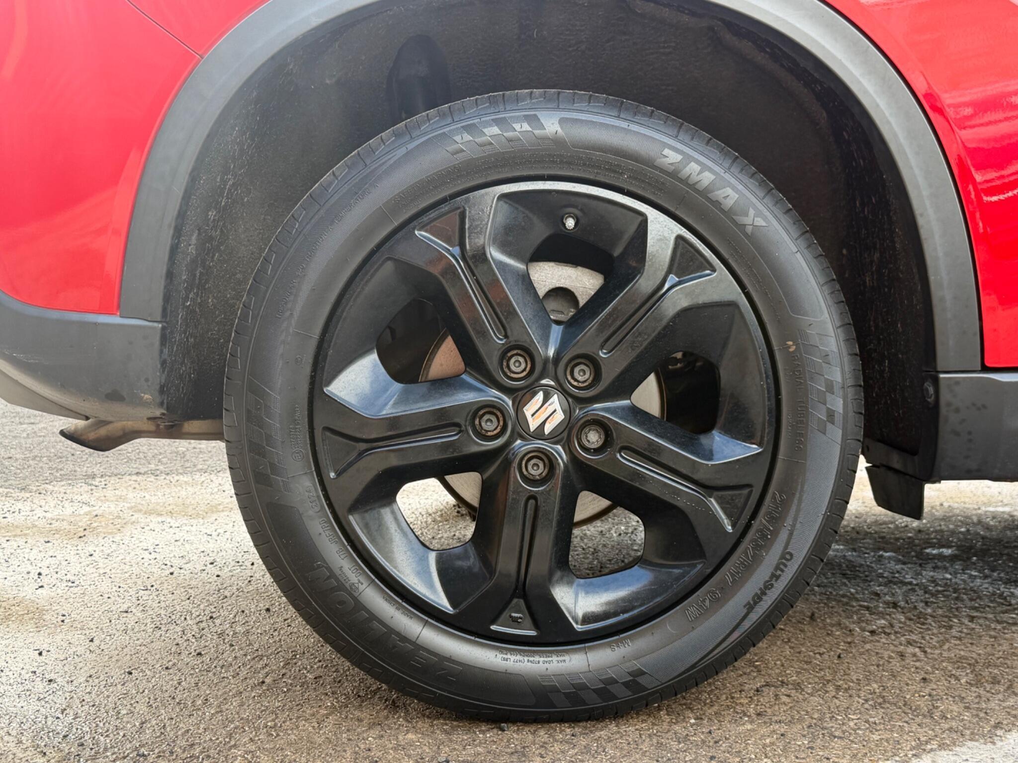 Suzuki Vitara - Image 9