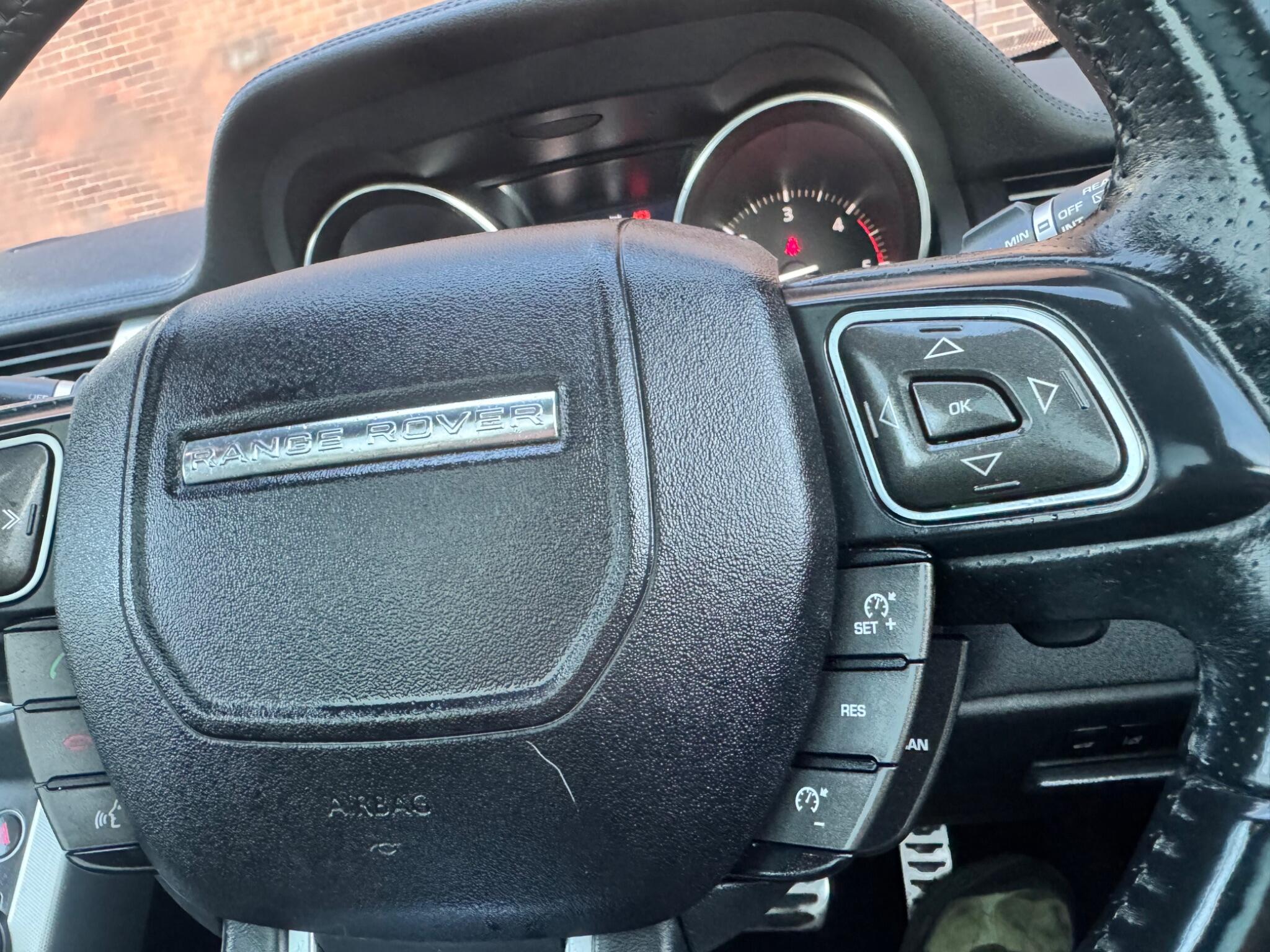 Land Rover Range Rover Evoque - Image 59