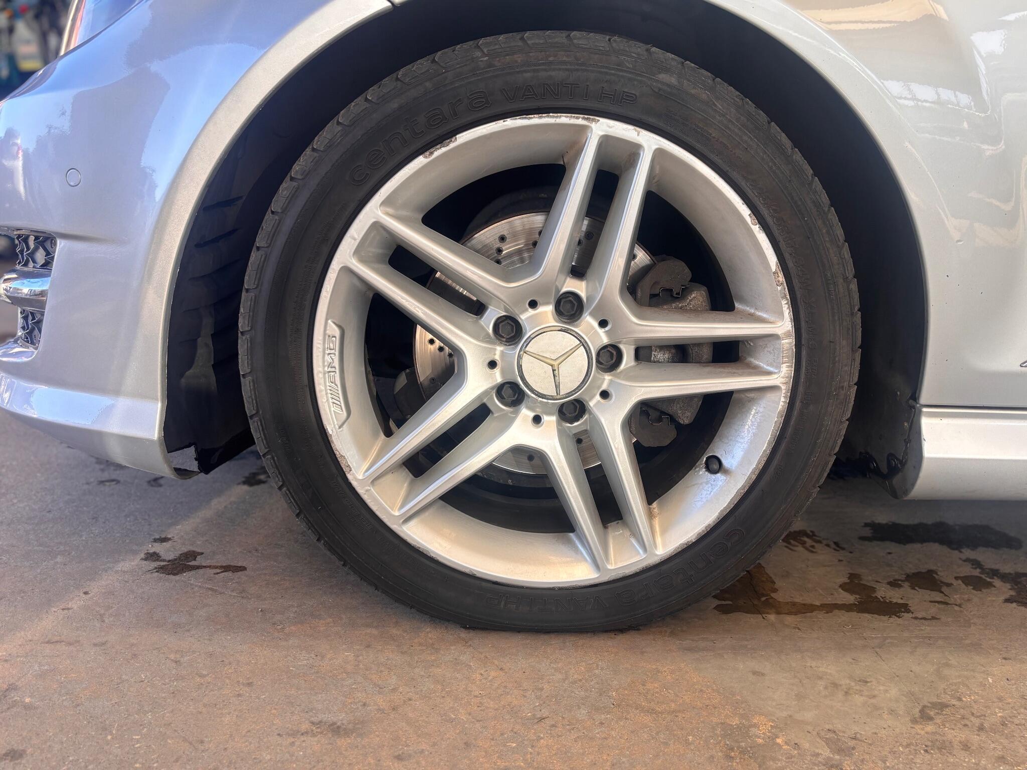 Mercedes C Class - Image 20