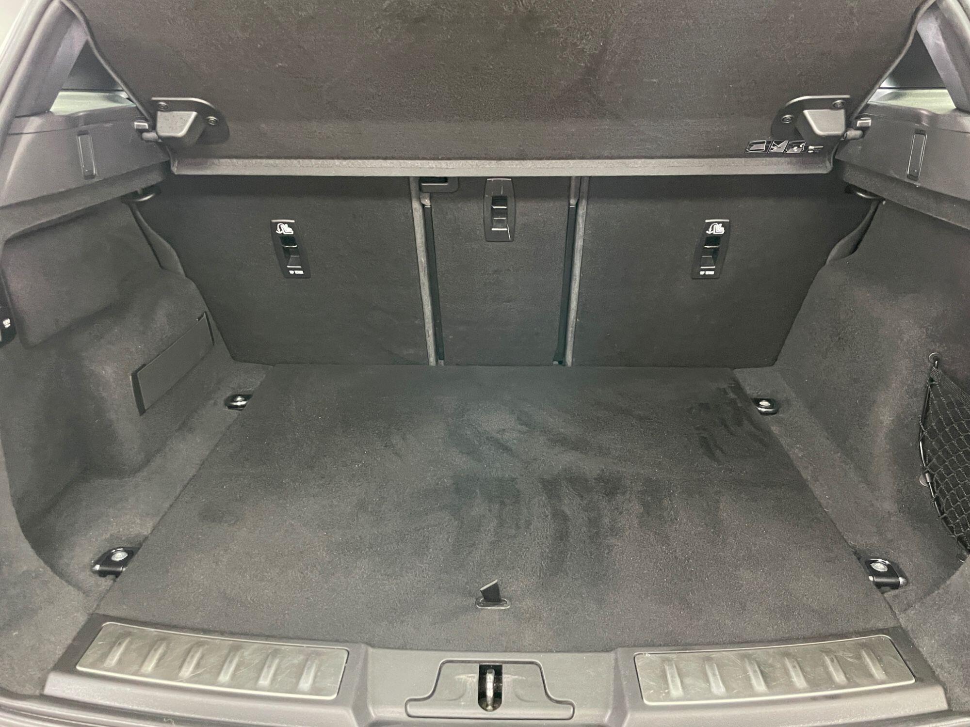 Land Rover Range Rover Evoque - Image 18