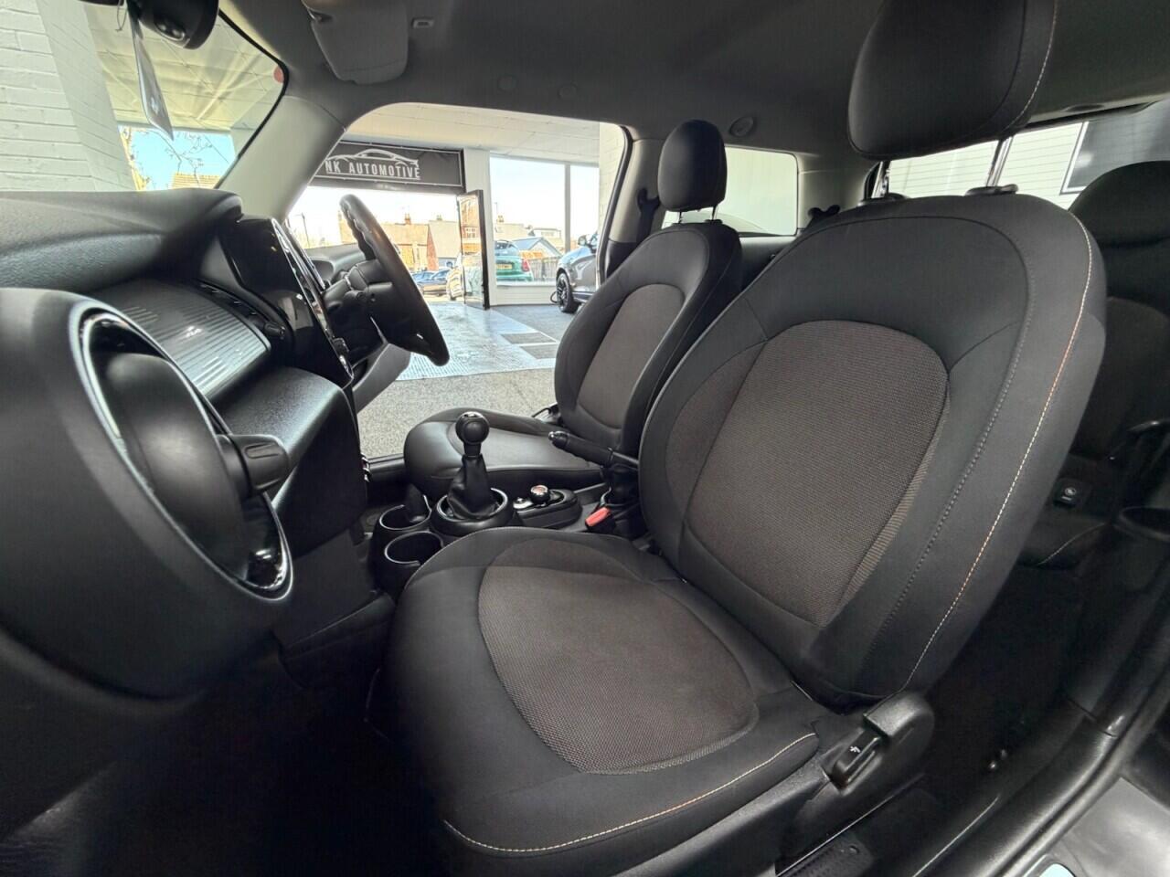 MINI Hatch - Image 23