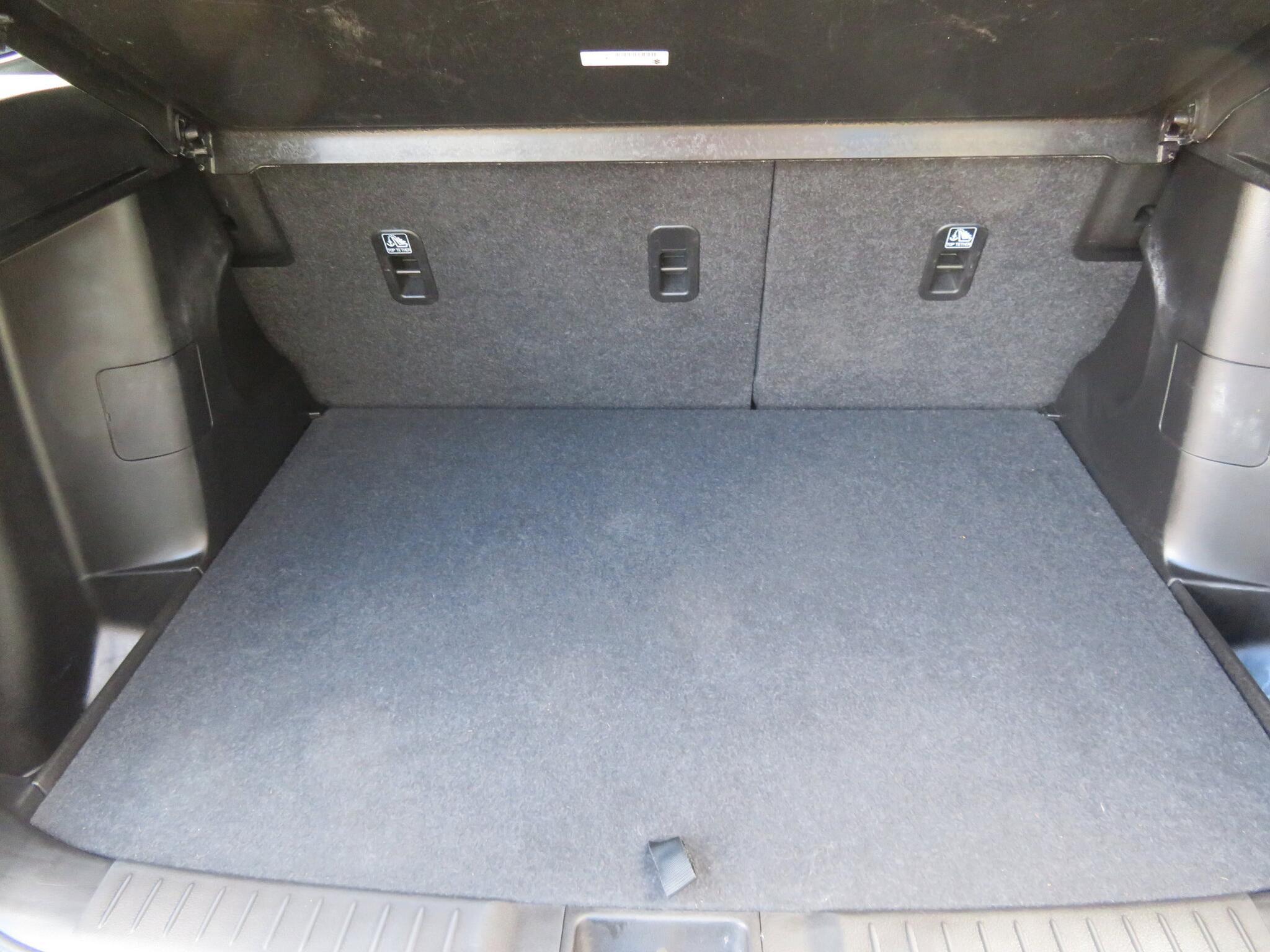 Suzuki Vitara - Image 10