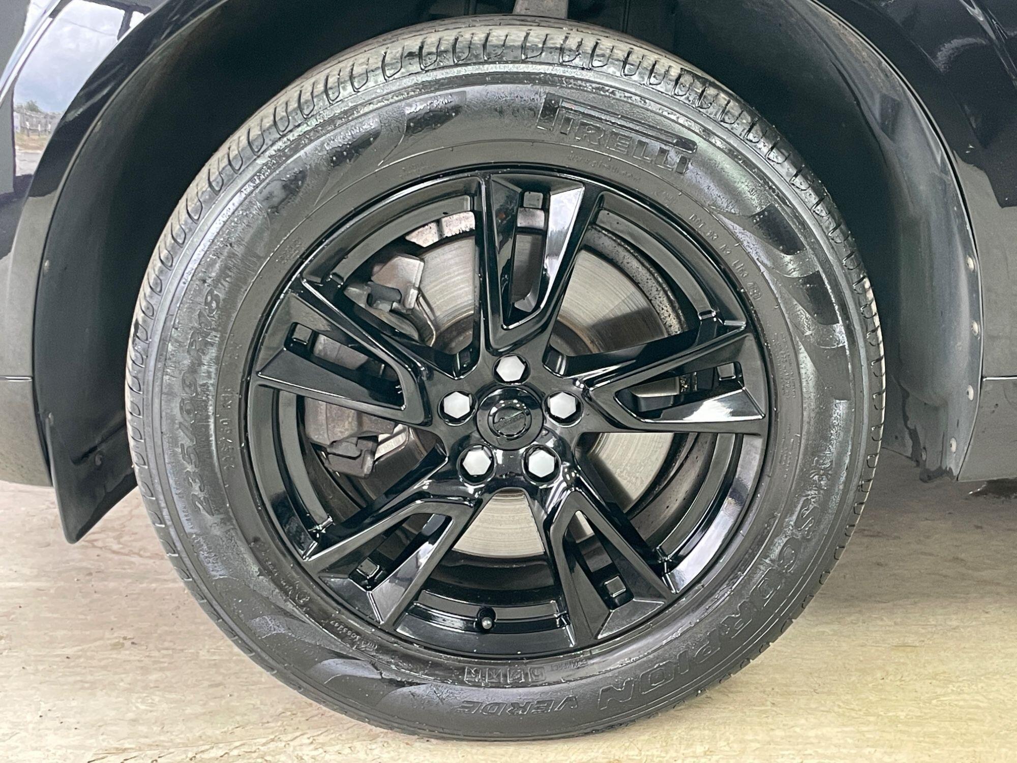 Volvo XC60 - Image 14