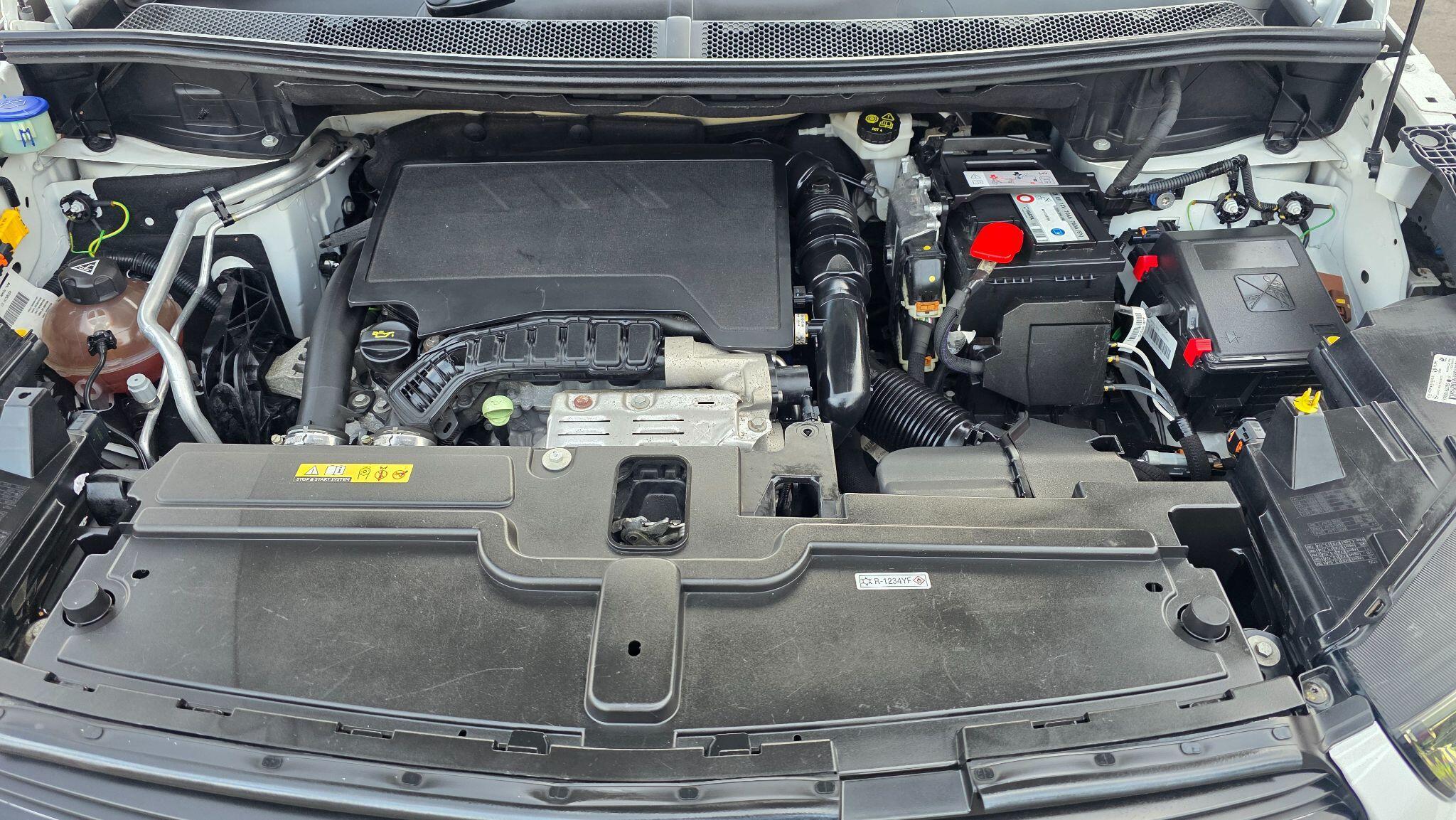 Vauxhall Grandland X - Image 60