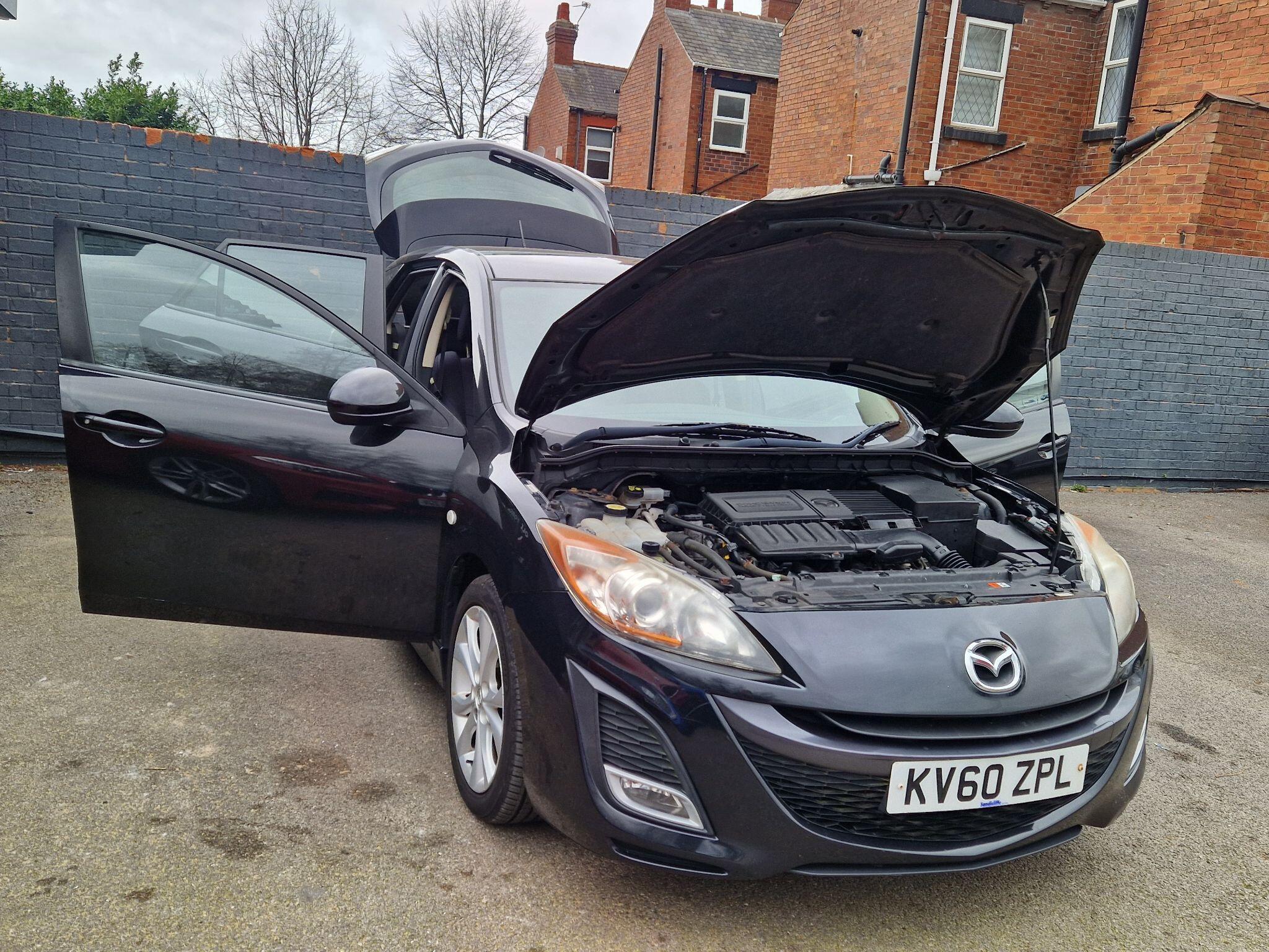 Mazda MAZDA3 - Image 12