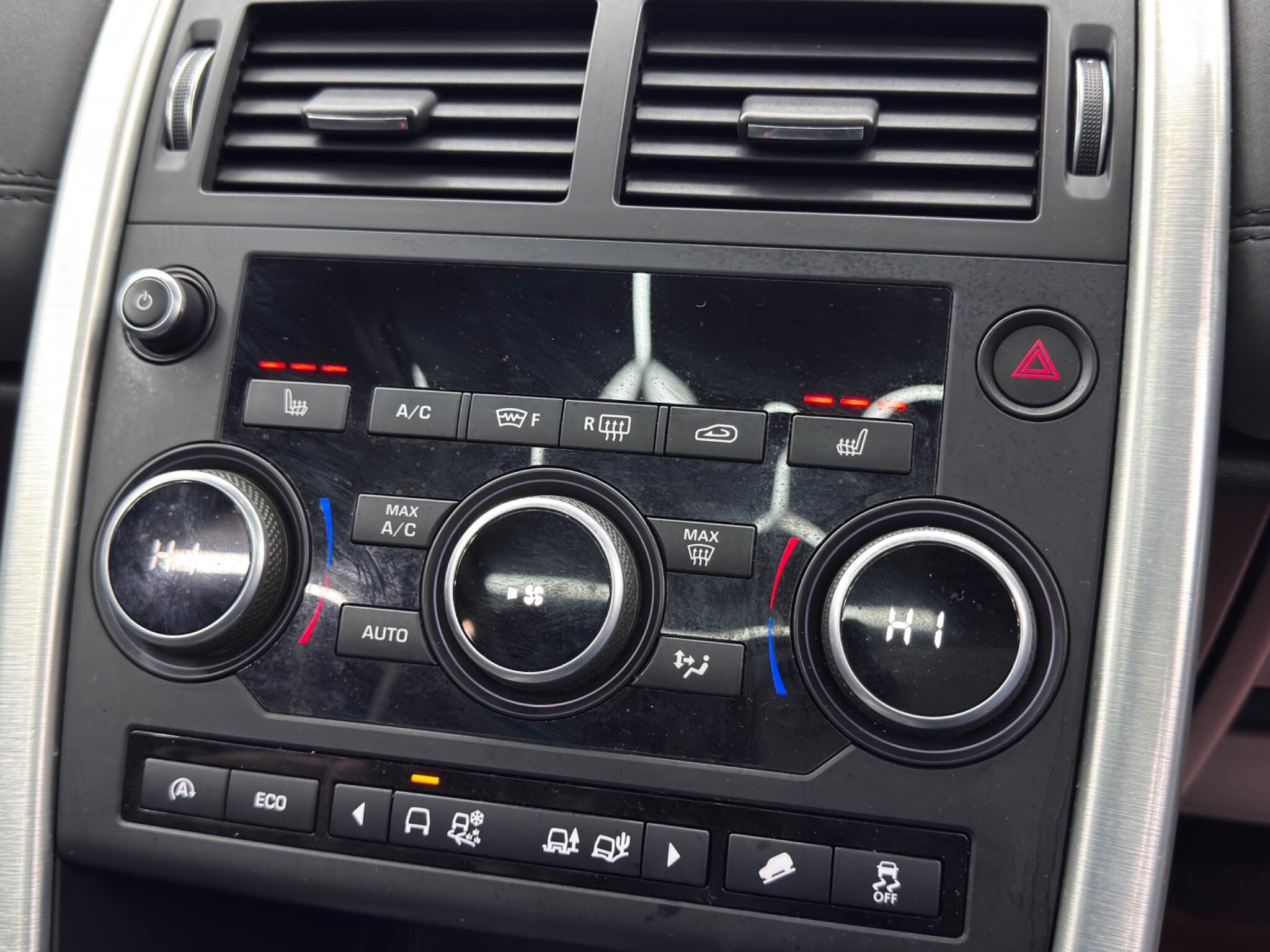 Land Rover DISCOVERY SPORT - Image 28