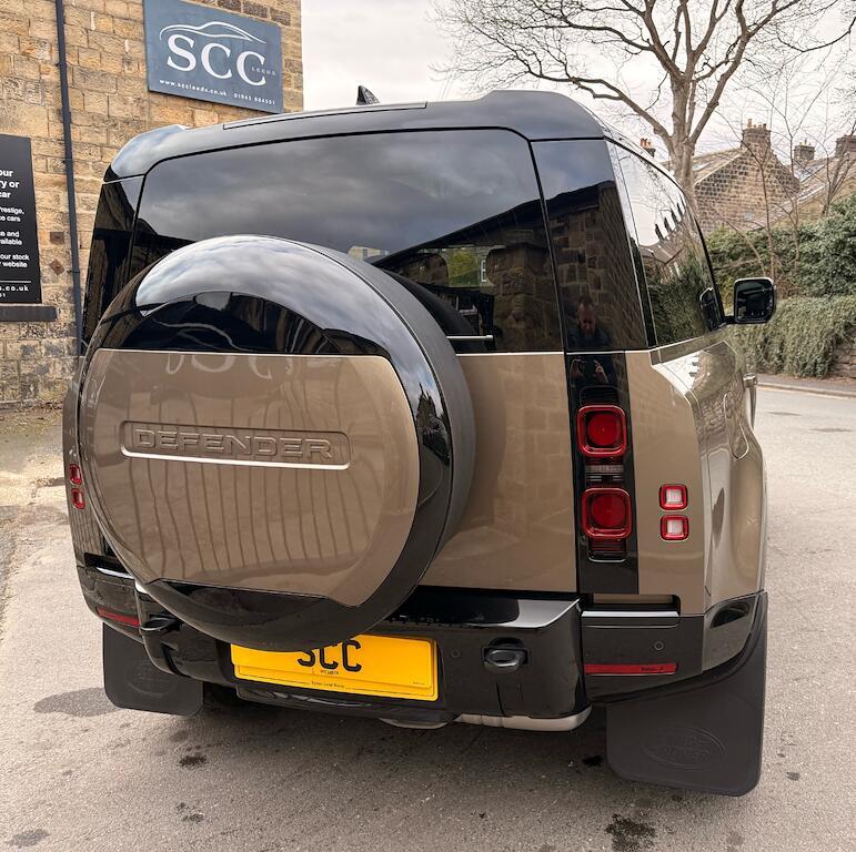 Land Rover Defender 90 - Image 9