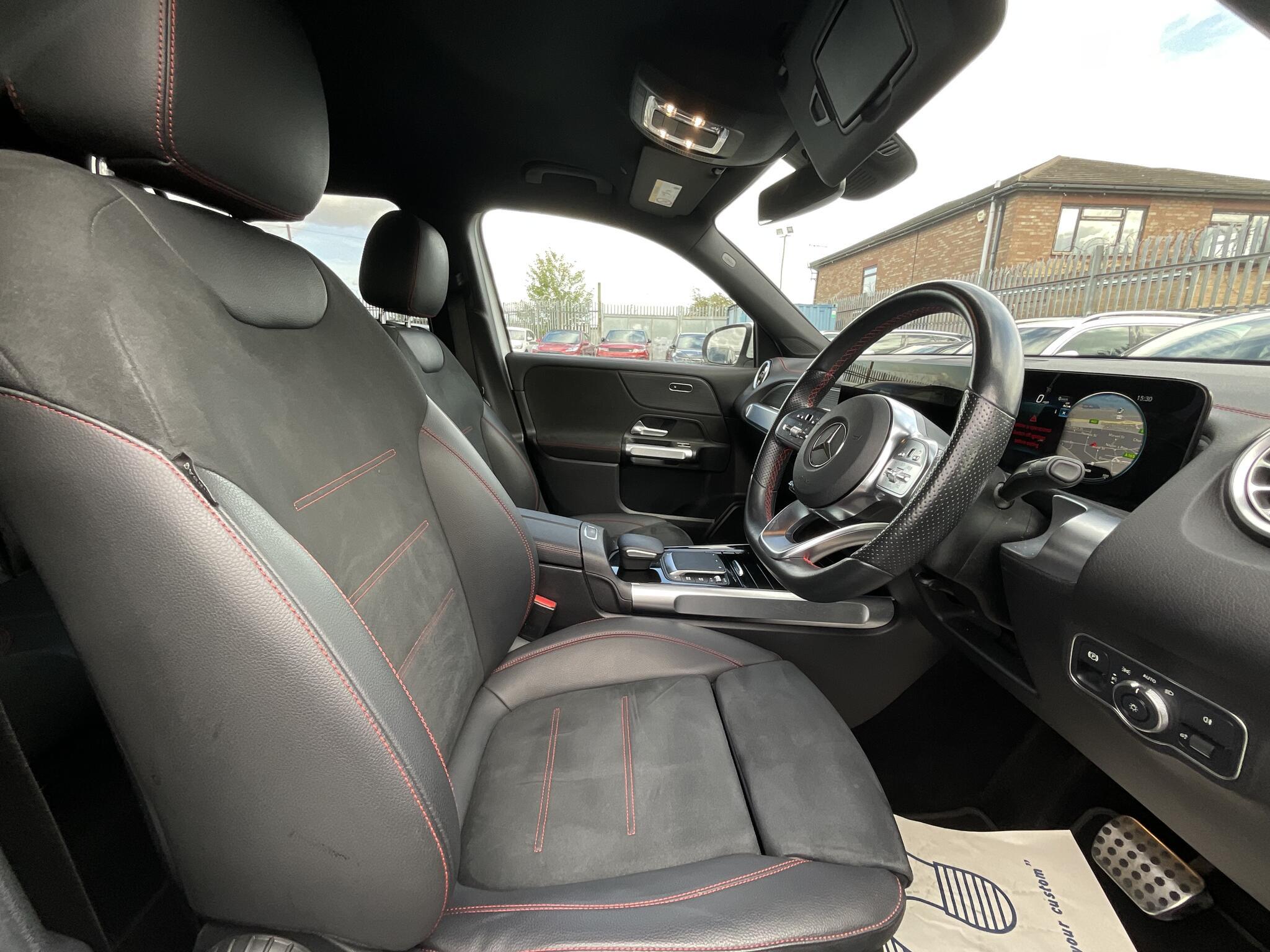 Mercedes Eqb - Image 9