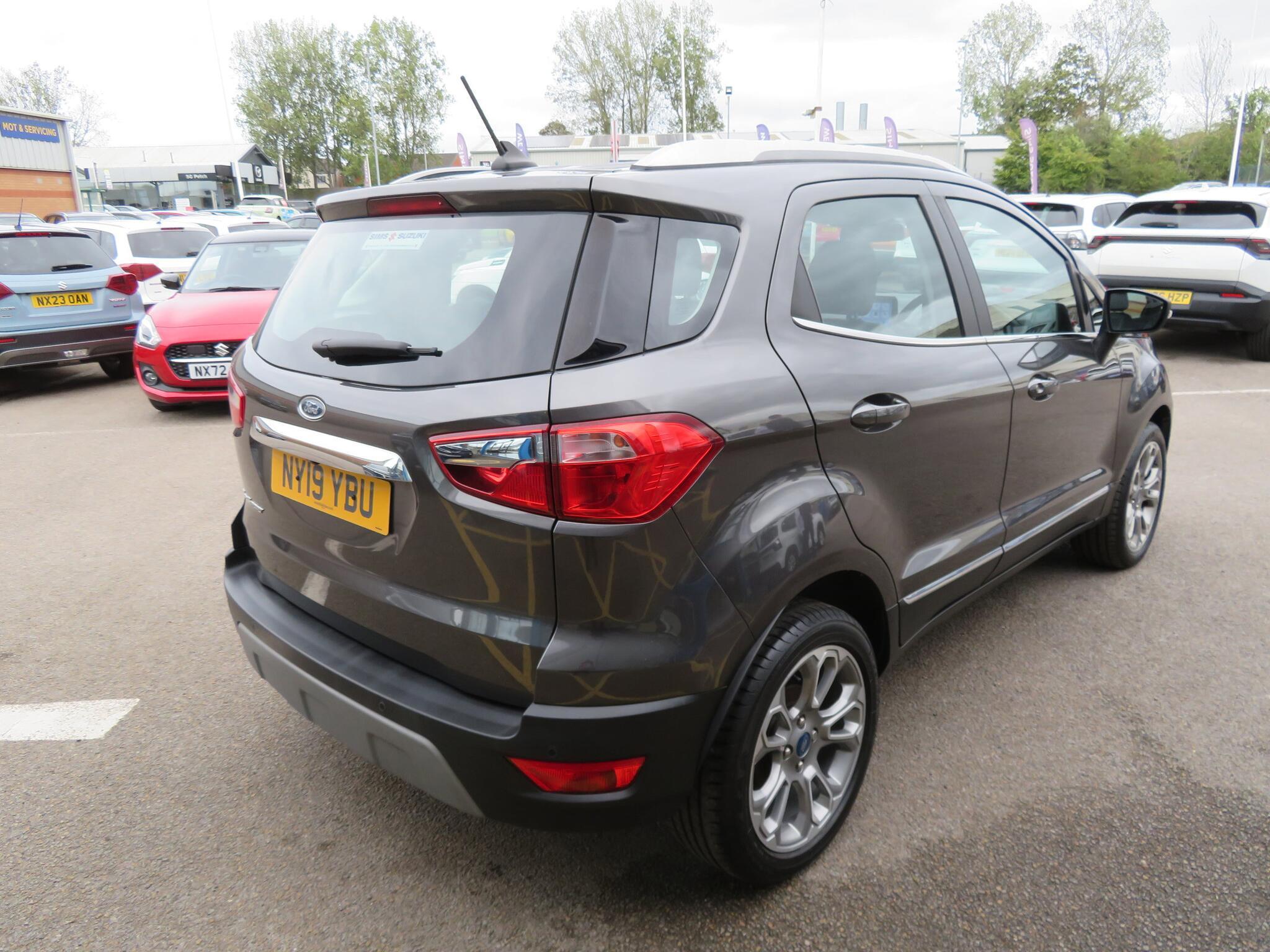 Ford Ecosport - Image 8