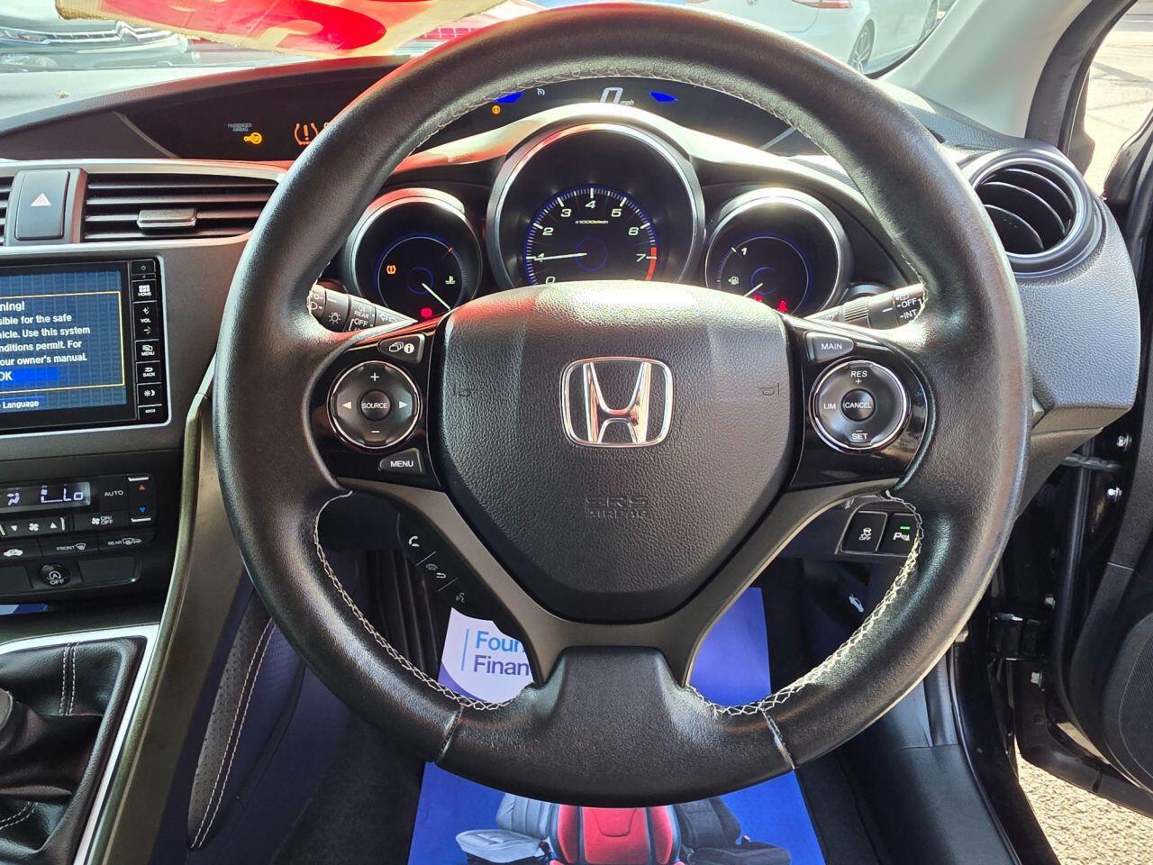 Honda Civic - Image 19